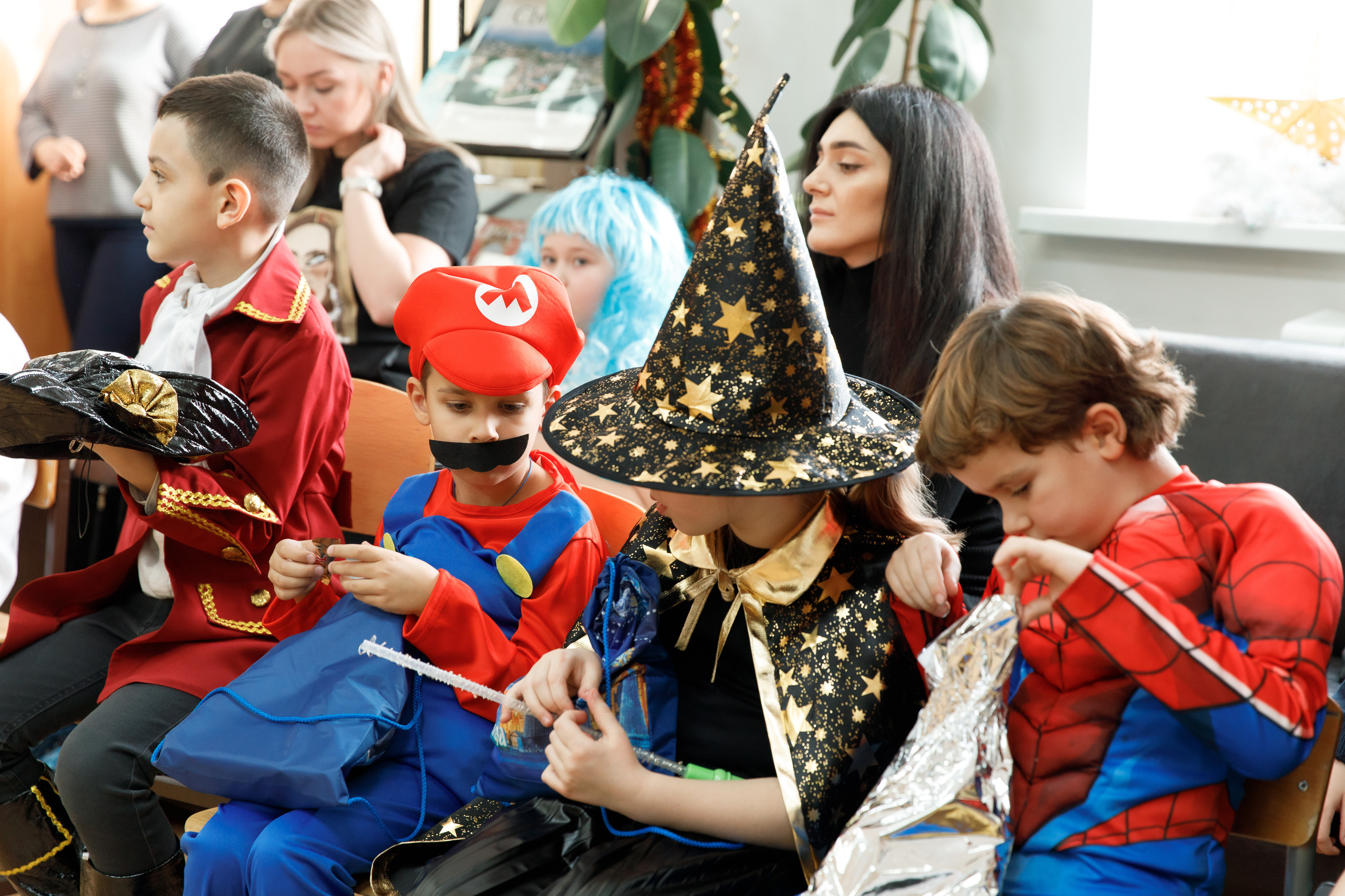 Школа «Кристалл» | Новогодняя программа. Свадебный, семейный и школьный фотограф в Сызрани Максим Баталов