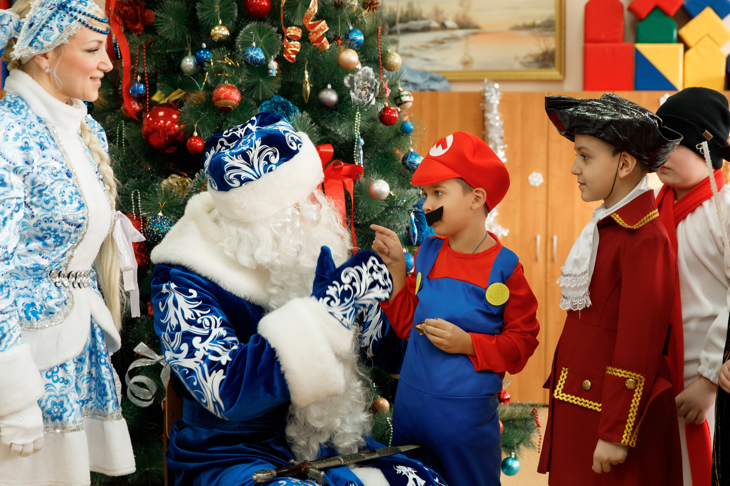 Школа «Кристалл» | Новогодняя программа. Свадебный, семейный и школьный фотограф в Сызрани Максим Баталов