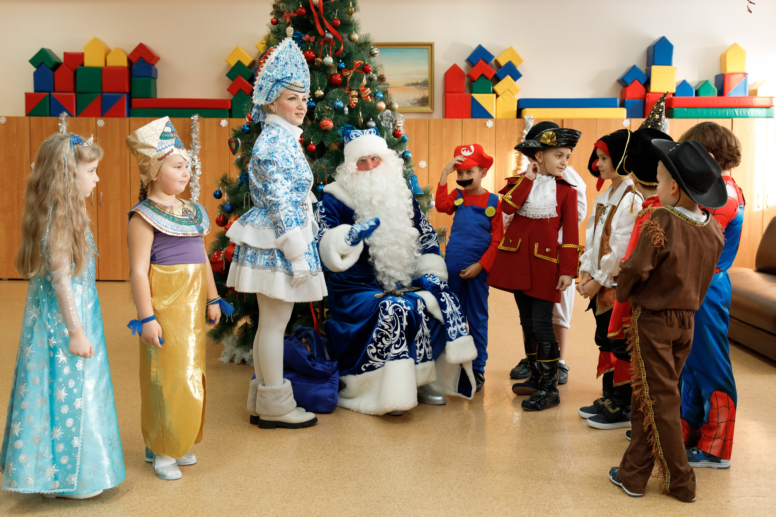 Школа «Кристалл» | Новогодняя программа. Свадебный, семейный и школьный фотограф в Сызрани Максим Баталов