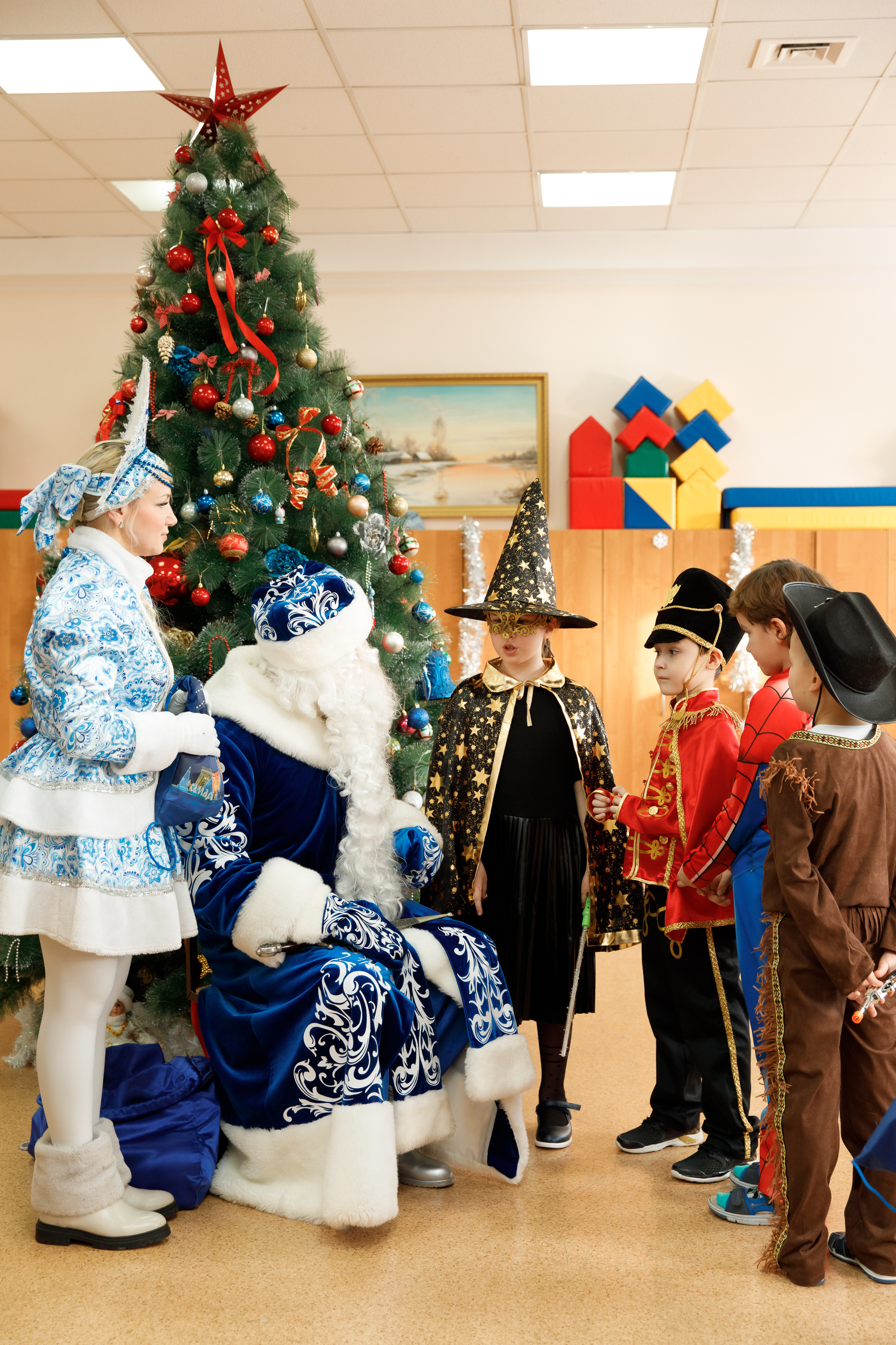 Школа «Кристалл» | Новогодняя программа. Свадебный, семейный и школьный фотограф в Сызрани Максим Баталов