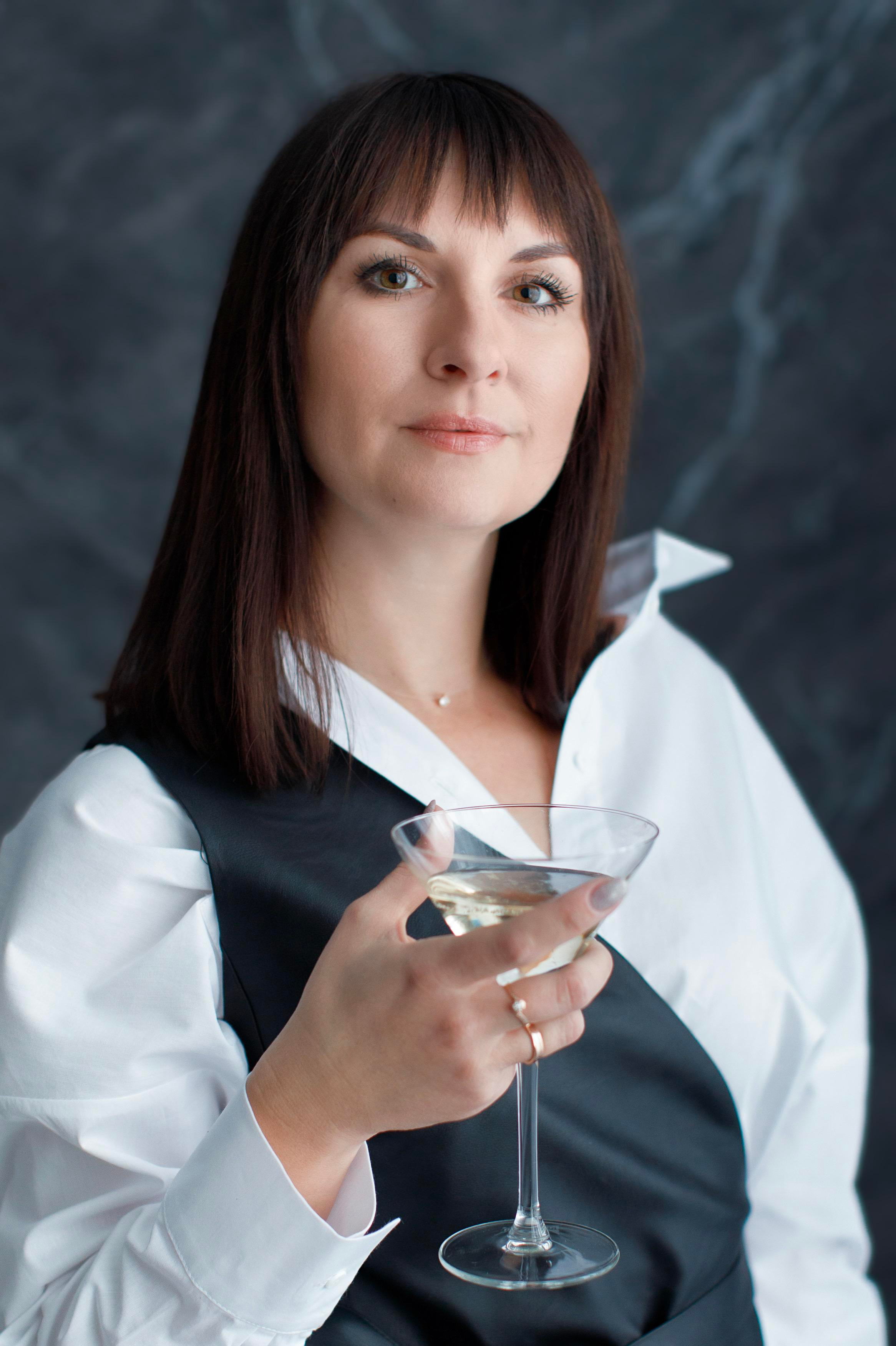 Nifertiti. Свадебный, семейный и школьный фотограф в Сызрани Максим Баталов