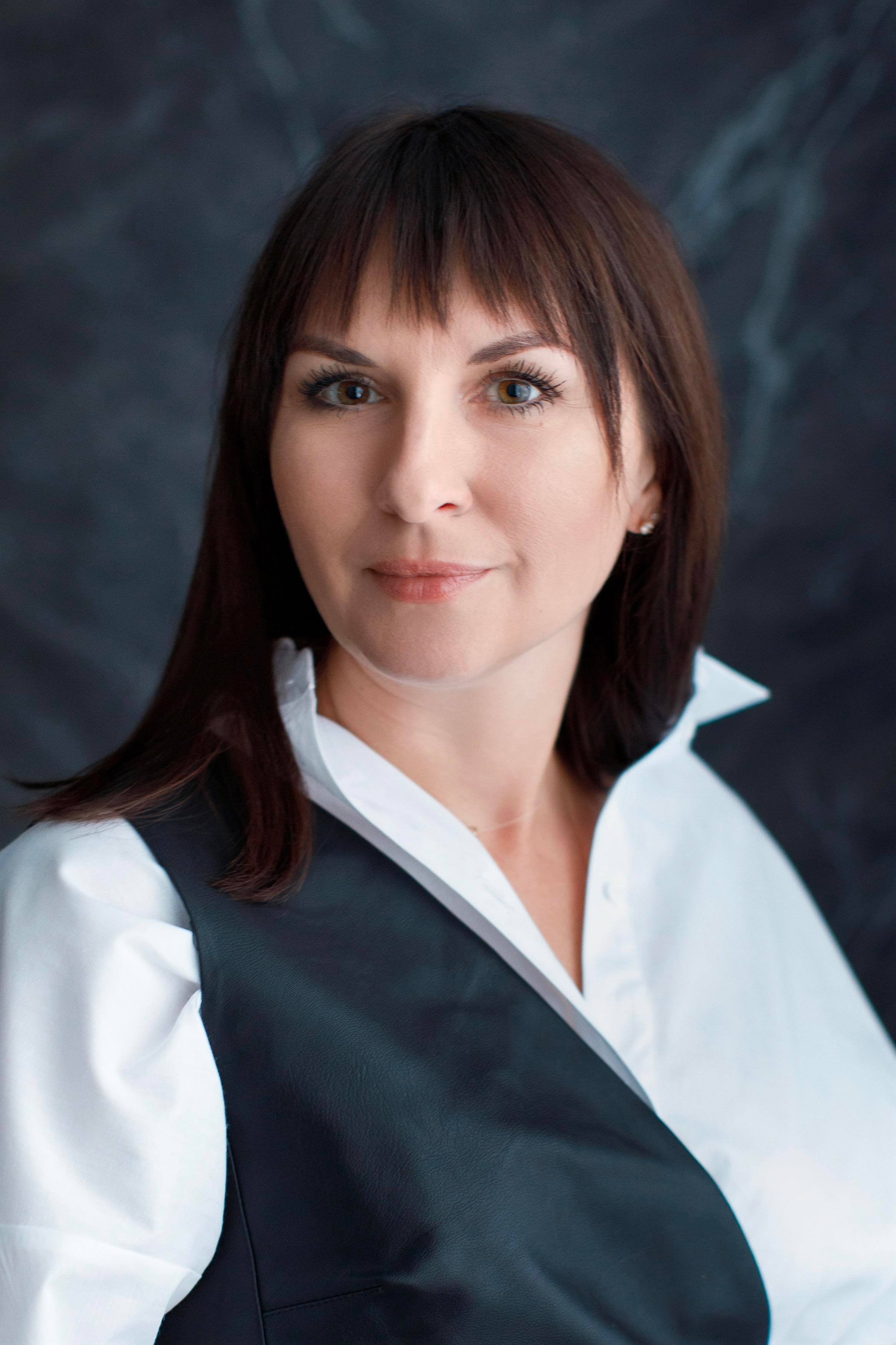 Nifertiti. Свадебный, семейный и школьный фотограф в Сызрани Максим Баталов