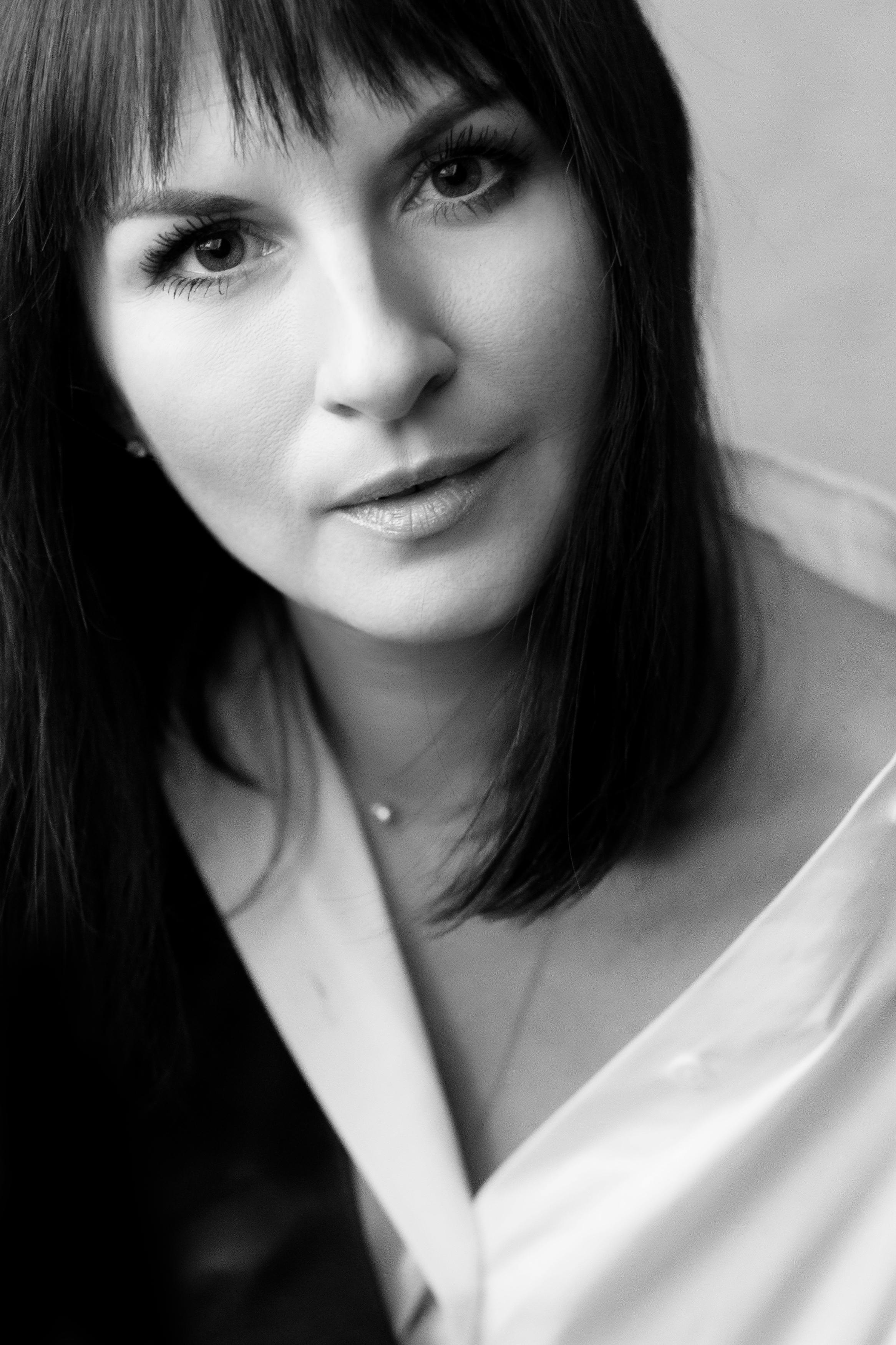 Nifertiti. Свадебный, семейный и школьный фотограф в Сызрани Максим Баталов