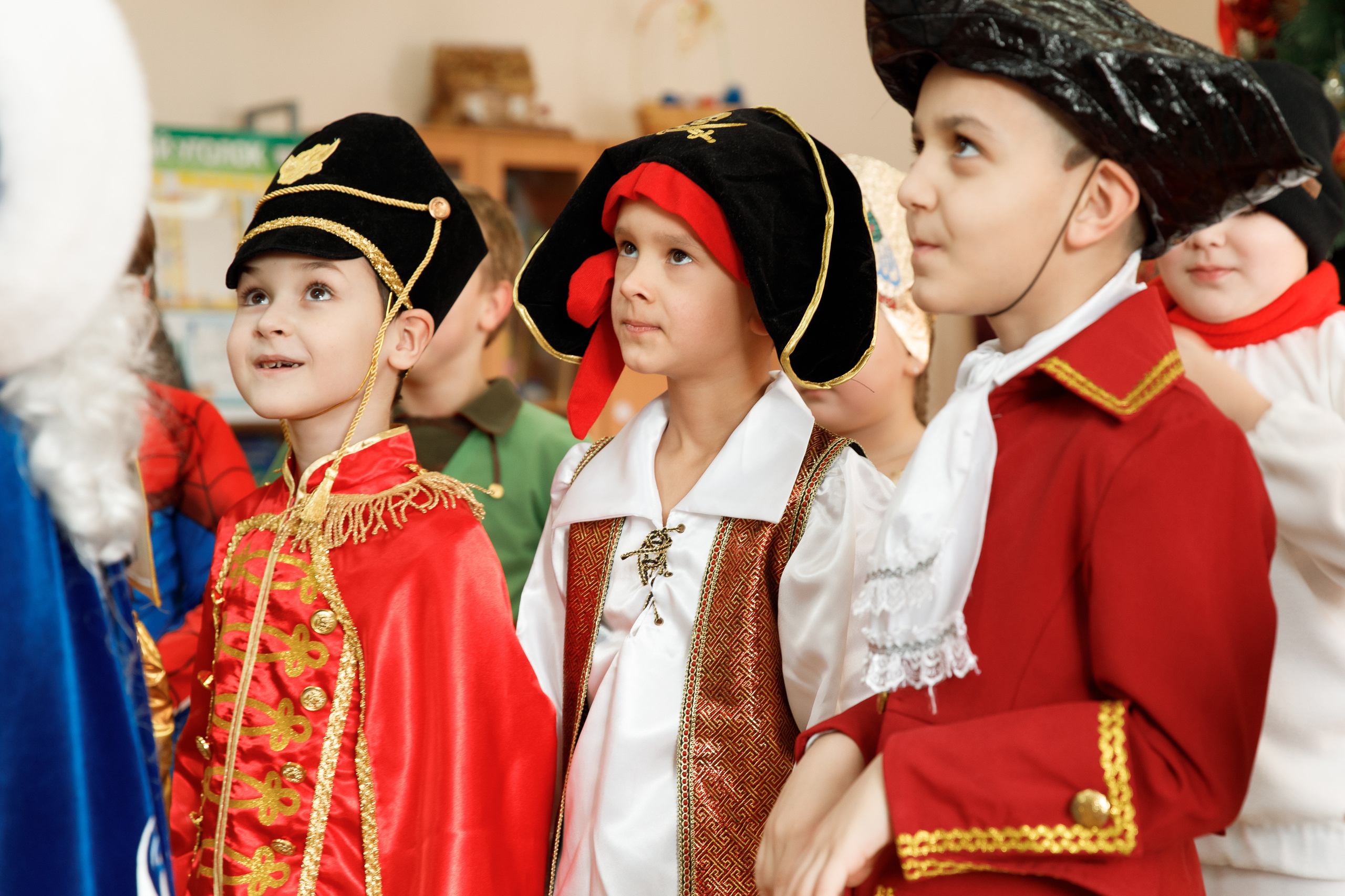 Школа «Кристалл» | Новогодняя программа. Свадебный, семейный и школьный фотограф в Сызрани Максим Баталов