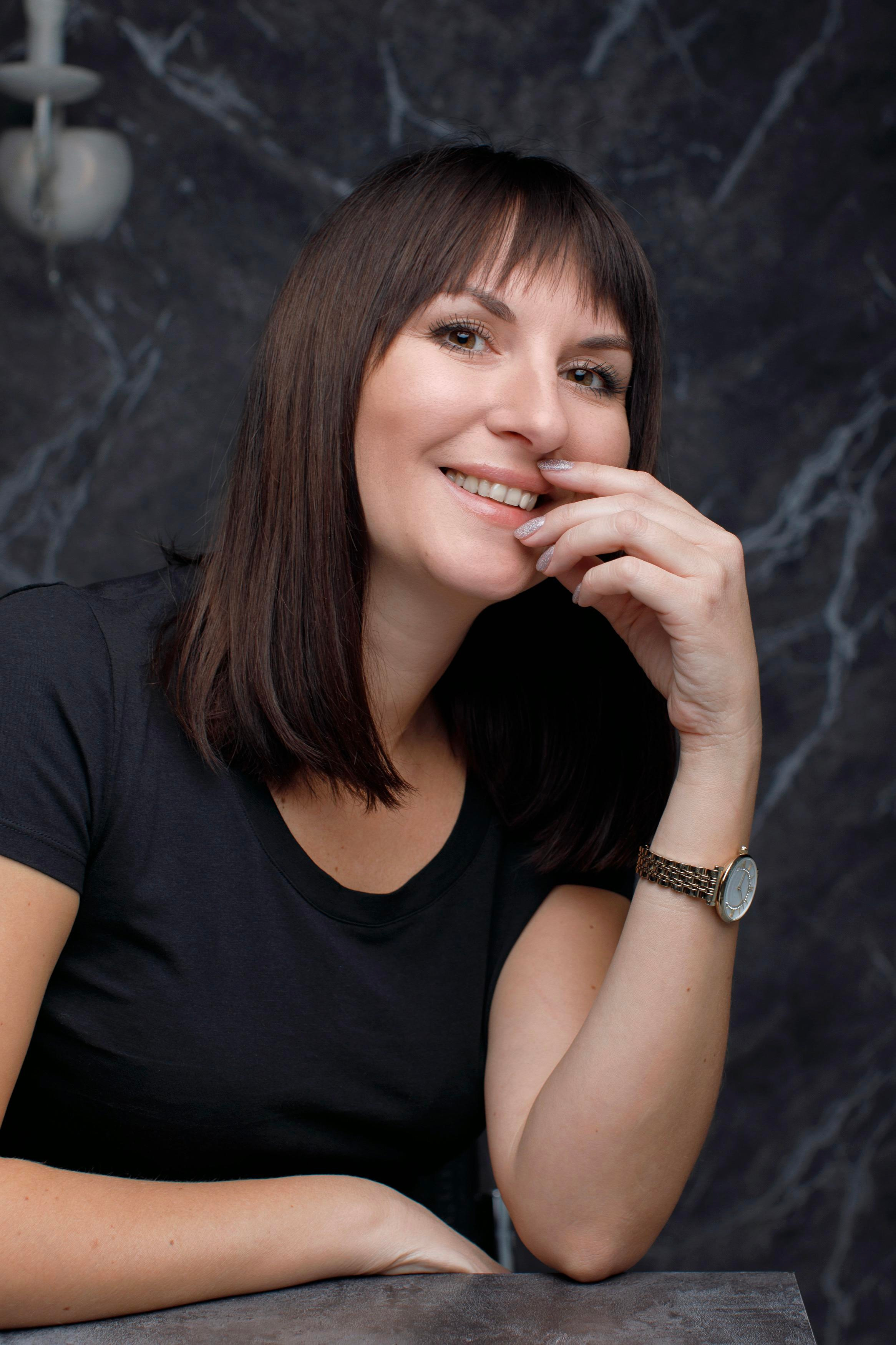 Nifertiti. Свадебный, семейный и школьный фотограф в Сызрани Максим Баталов