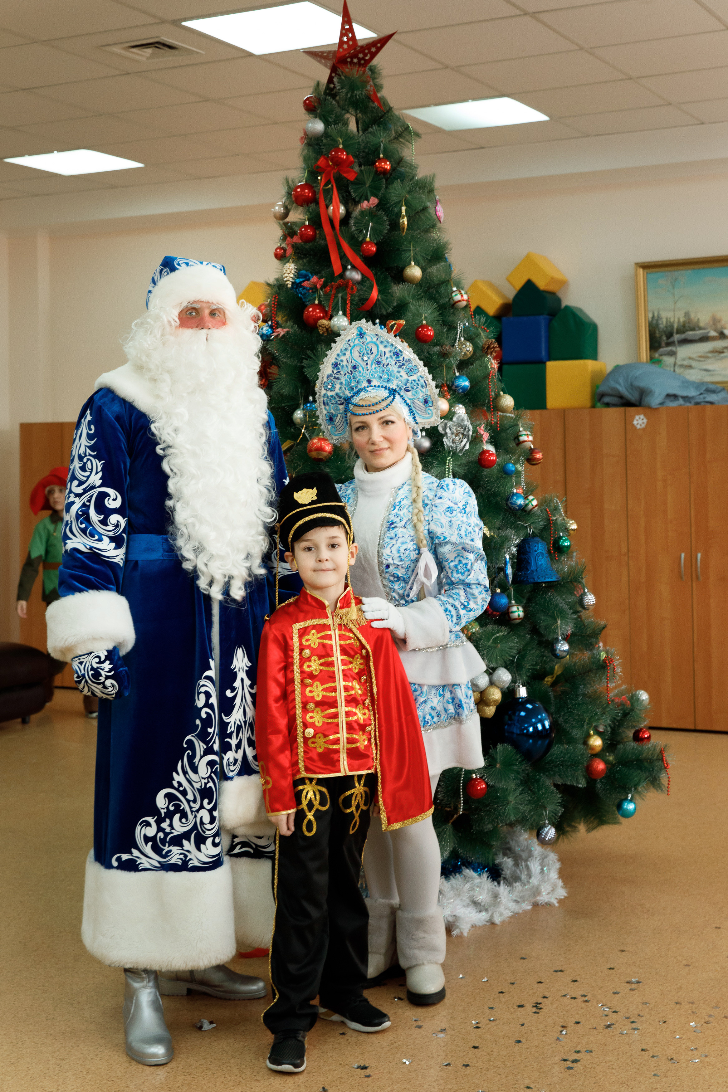 Школа «Кристалл» | Новогодняя программа. Свадебный, семейный и школьный фотограф в Сызрани Максим Баталов
