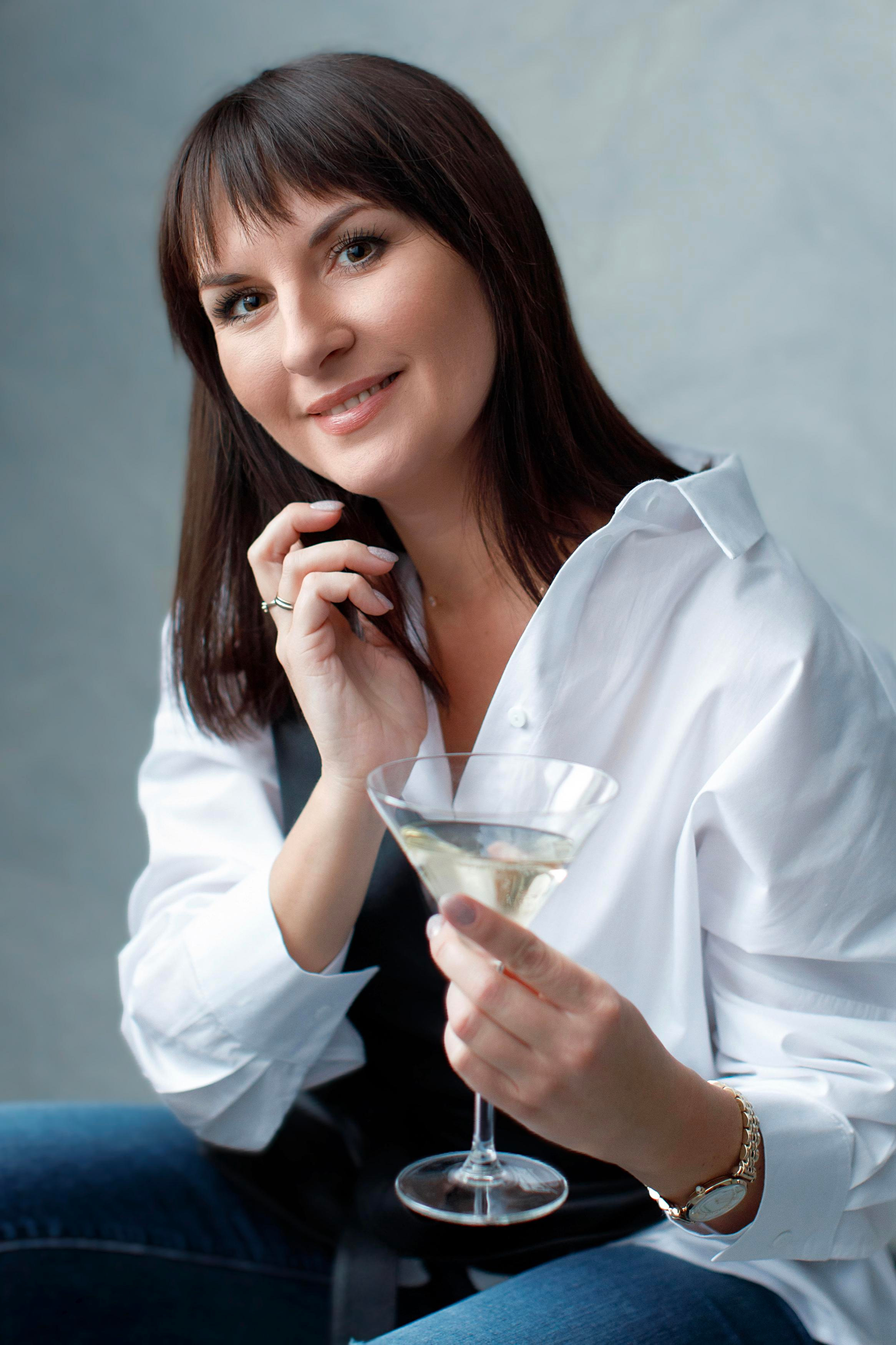 Nifertiti. Свадебный, семейный и школьный фотограф в Сызрани Максим Баталов