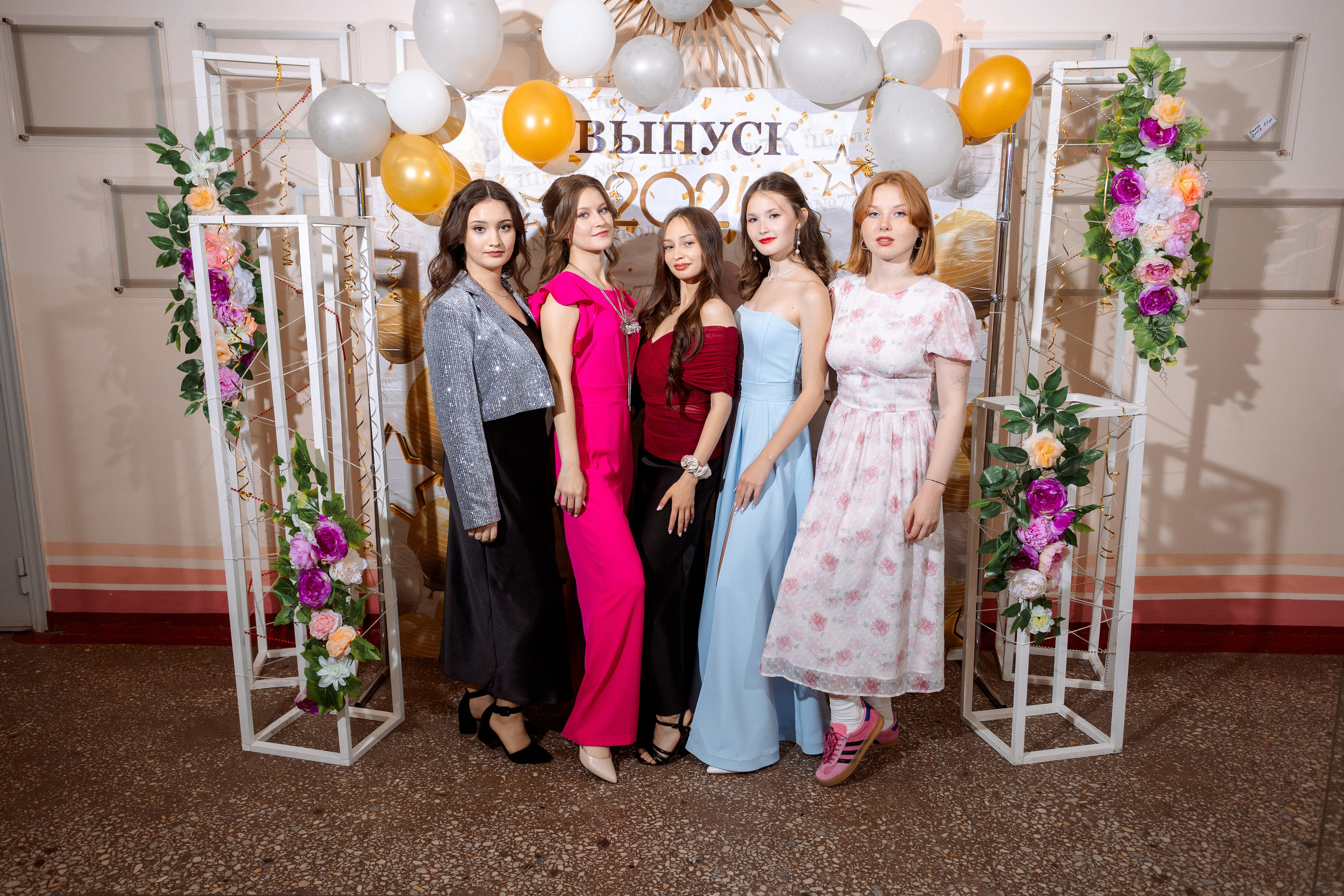 ВРУЧЕНИЕ АТТЕСТАТОВ: Пример. Все фото. Профессиональный фотограф в Ижевске Леша Петров