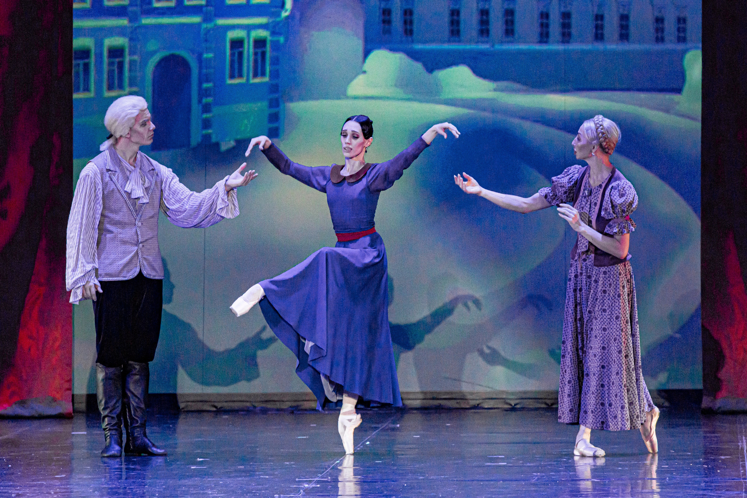 Война и Мир балет Марийского театра оперы и балета на сцене Зимнего театра г. Сочи премьера. Фотограф в Сочи Юрий Шептаев