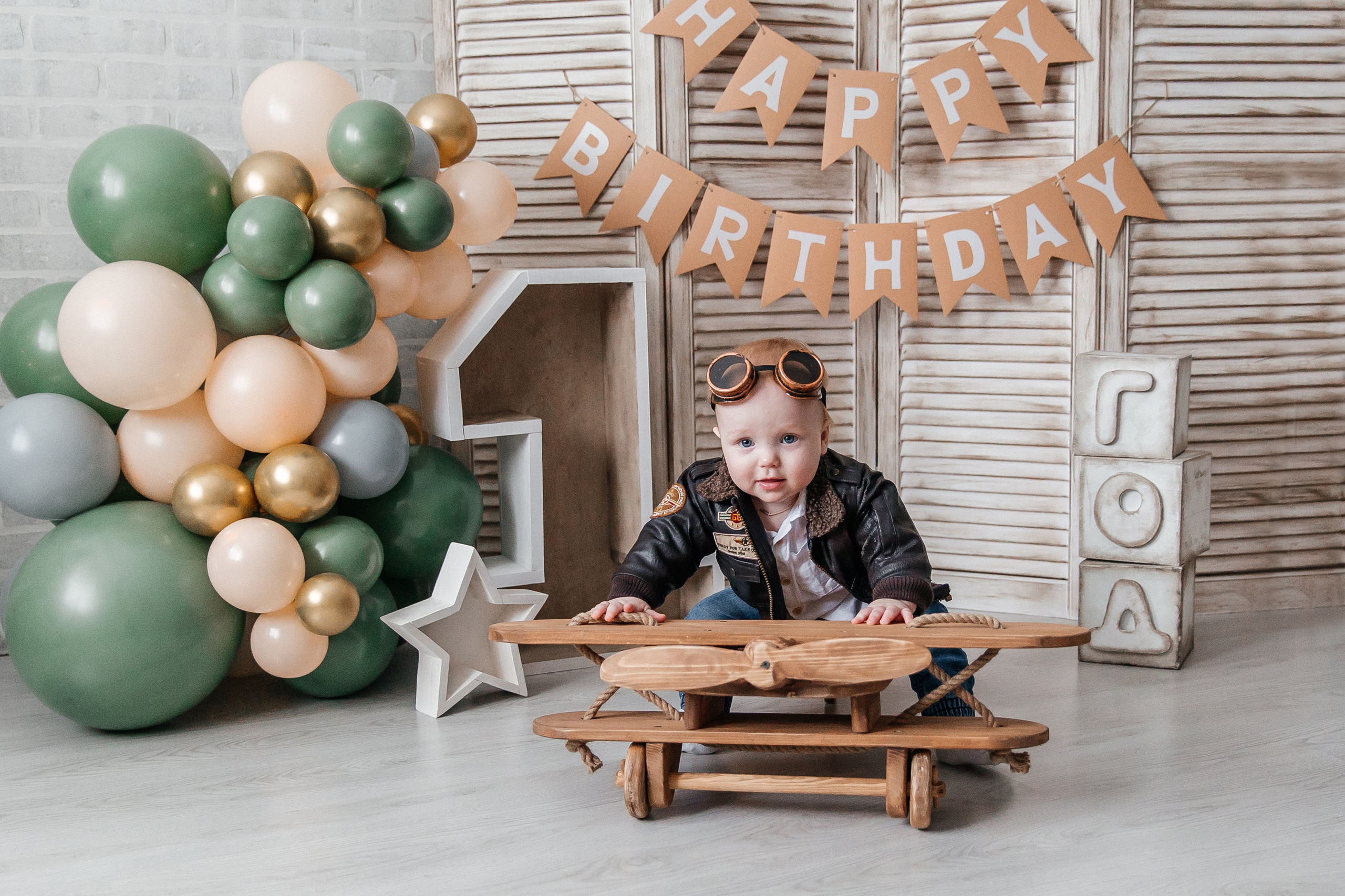 Самолёт. Детский фотограф, выпускные альбомы в Нижнем Новгороде Бодягина Мария