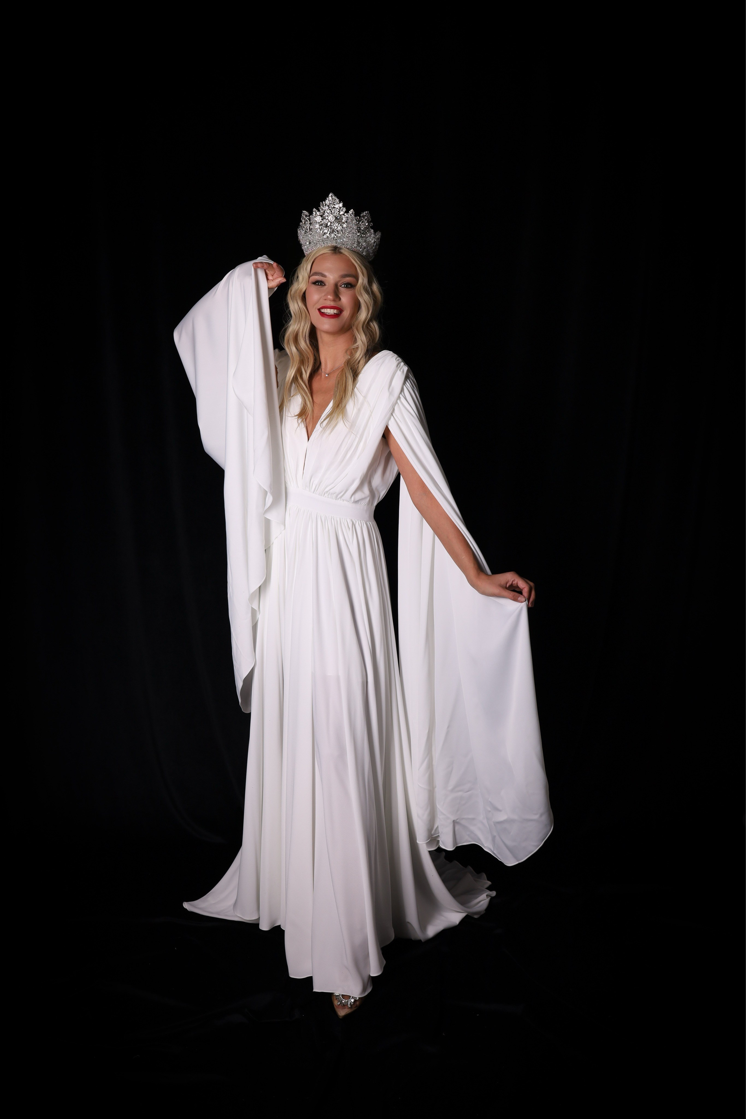 Женские студийные фотосъемки. Фотограф-ретушер Екатерина Стародубцева