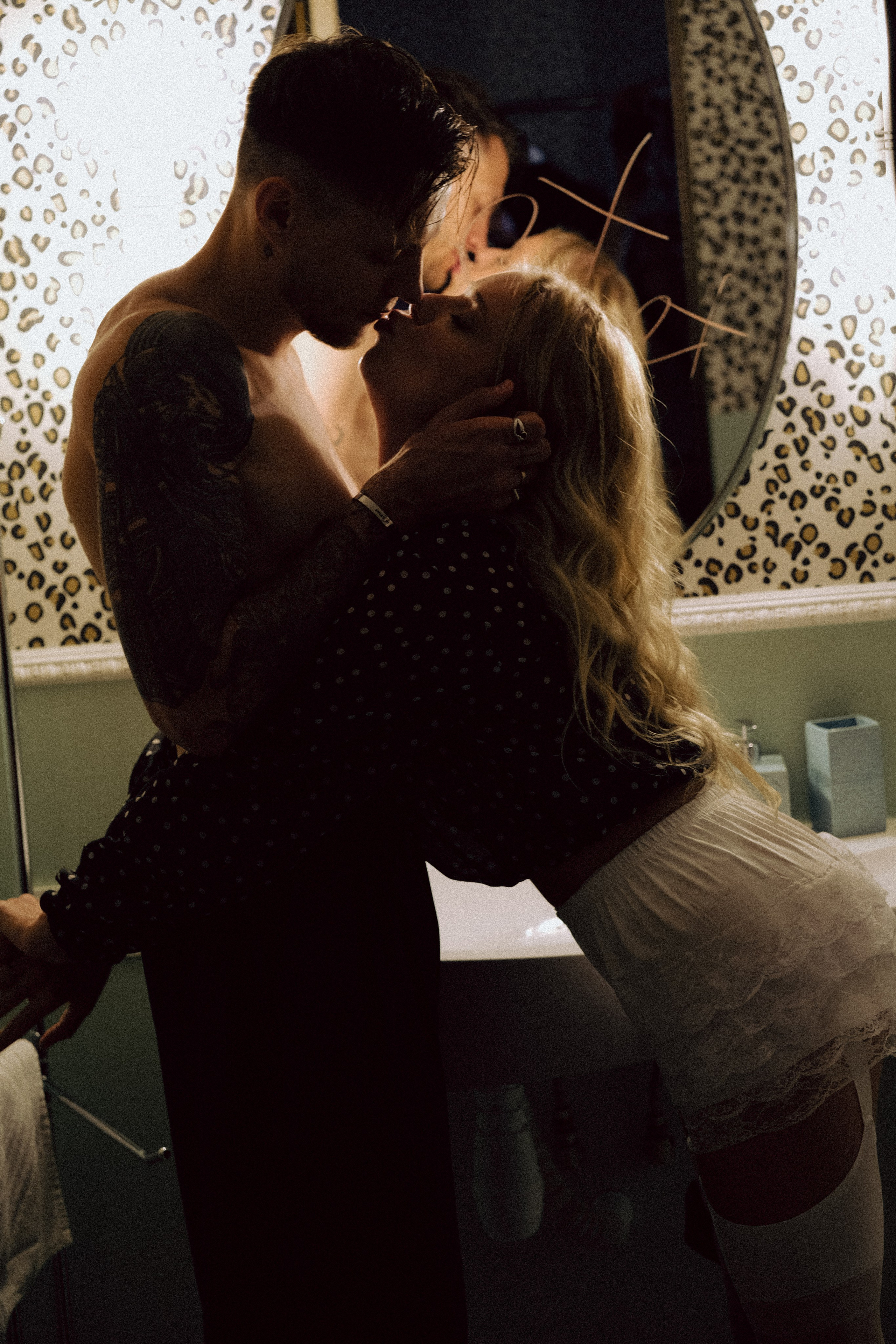 СВАДЕБНАЯ СЬЕМКА С КАБРИОЛЕТОМ В САНТК-ПЕТЕРБУРГЕ НА ПЕТРОГРАДКЕ В ОТЕЛЕ ПАНОРАМИКА. Профессиональный фотограф, Санкт-Петербург — Виктория Богомолова