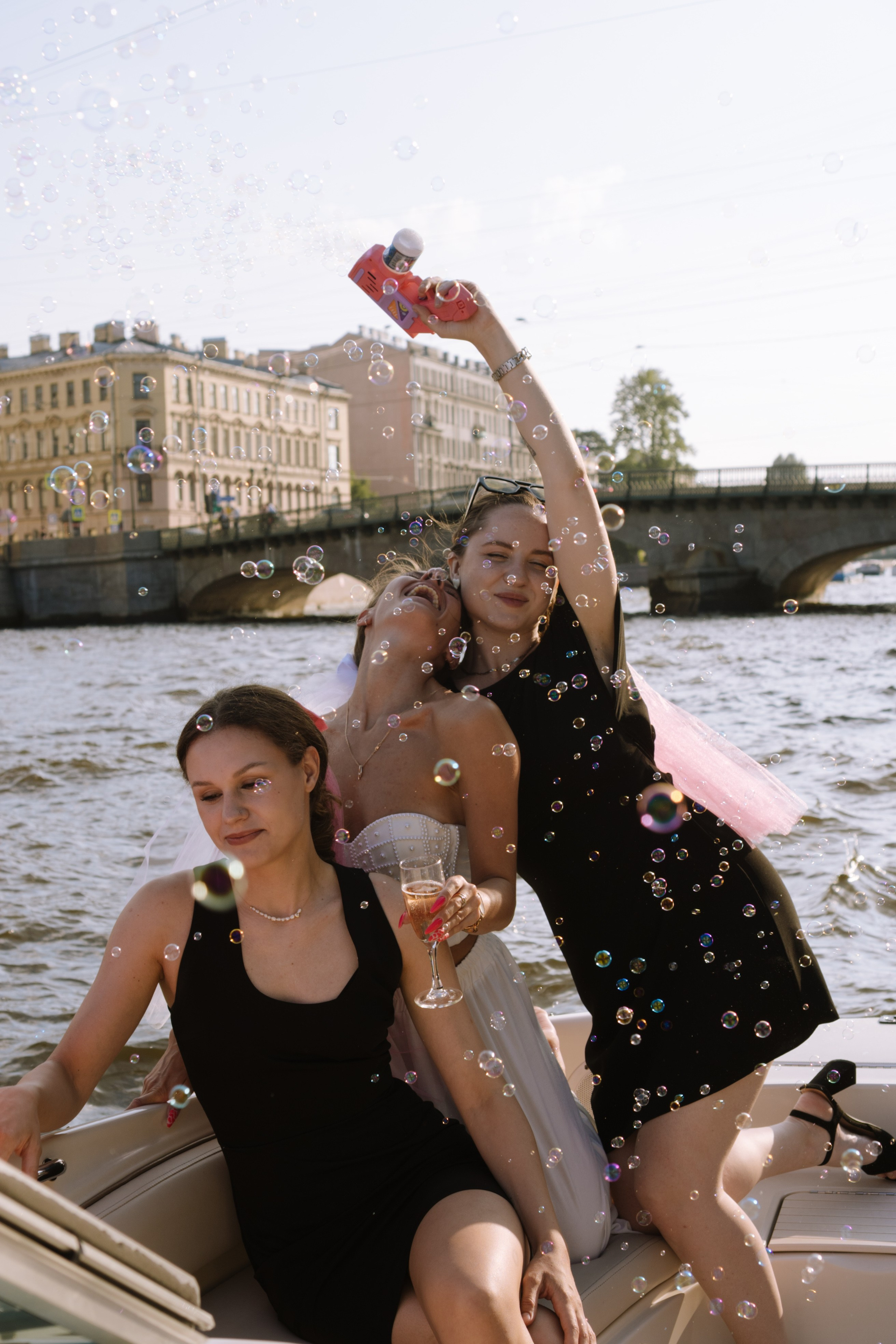 ДЕВИЧНИК НА КАТЕРЕ. Профессиональный фотограф, Санкт-Петербург — Виктория Богомолова