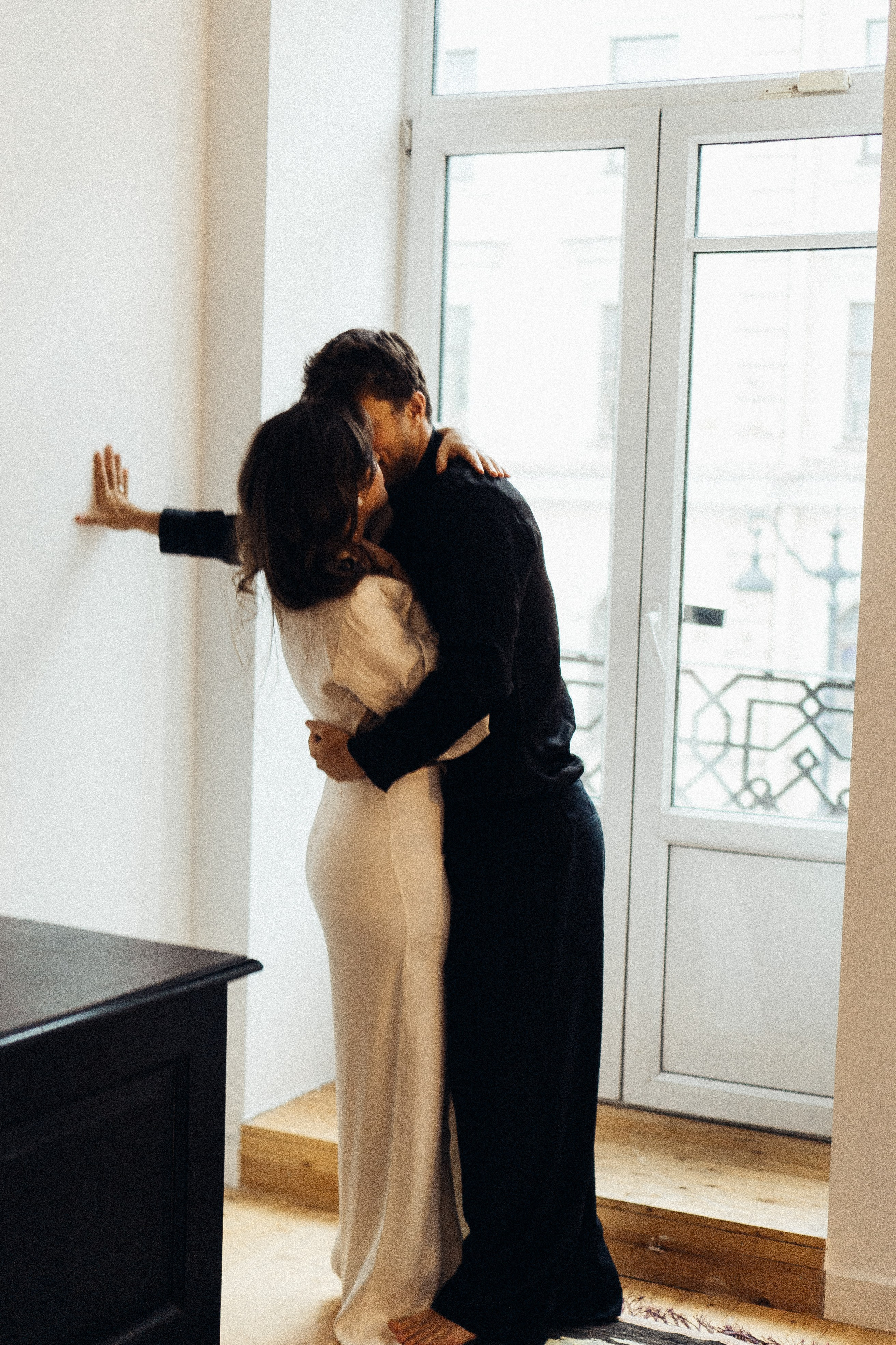 УТРО ЖЕНИХА И НЕВЕСТЫ В ПИТЕРСКОЙ КВАРТИРЕ И СЬЕМКА С СВАДЕБНЫХ ОБРАЗАХ. Профессиональный фотограф, Санкт-Петербург — Виктория Богомолова