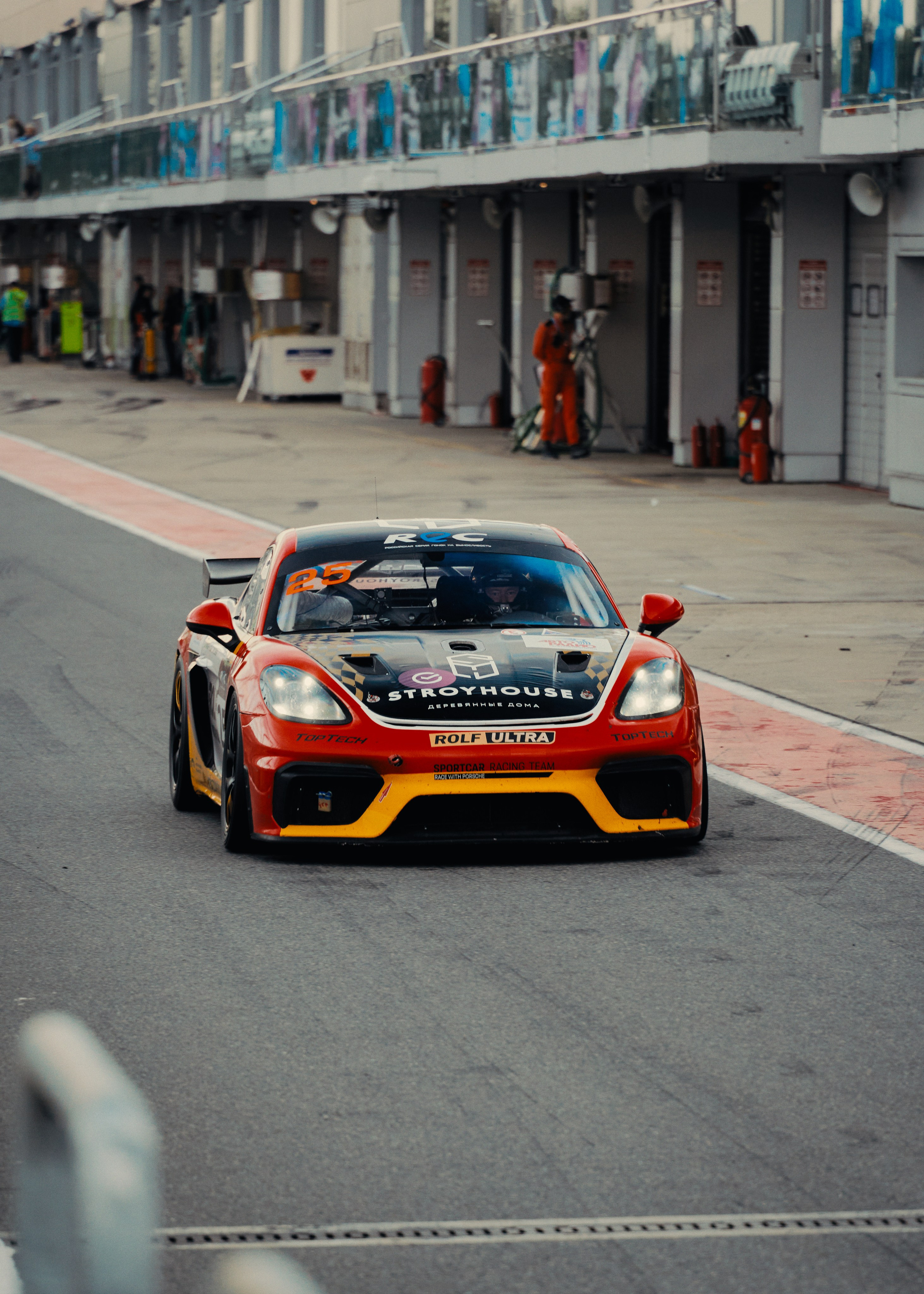 REC 2025. Автомобильный и коммерческий фотограф Москва