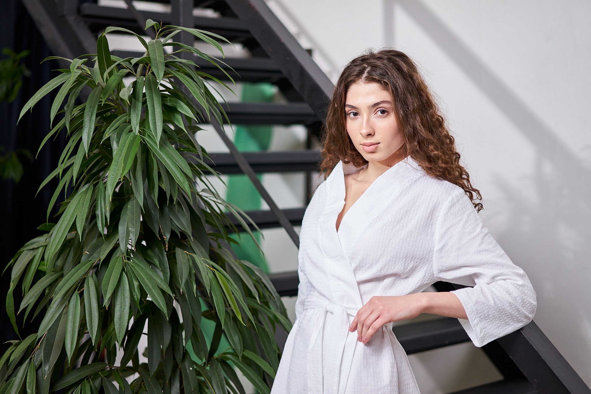 Съемка для рекламы одежды на маркетплейсах. Фотограф Екатеринбург Кокшарова Александра