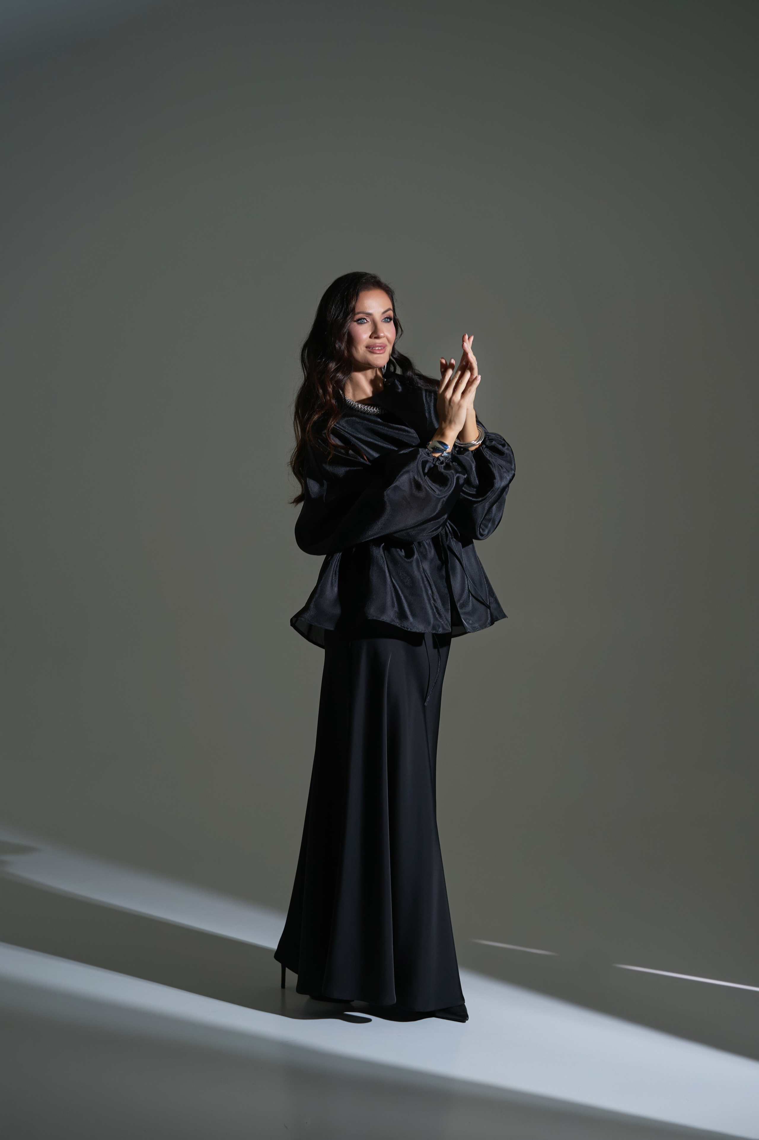 Портретная съемка в студии с разными схемами света. Фотограф Екатеринбург Кокшарова Александра