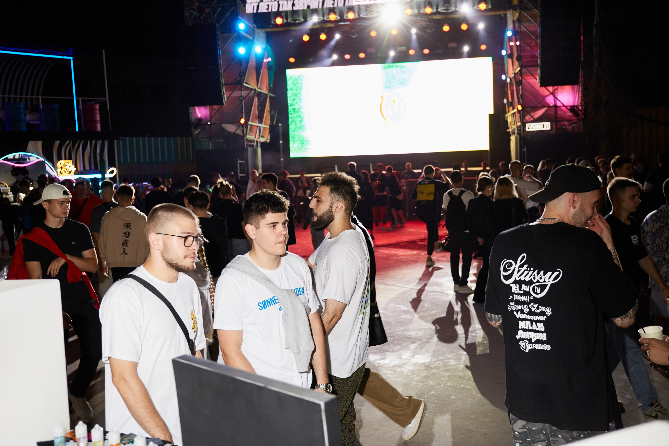 VAPORESSO 8th birthday. Фотограф Андрей Егоров