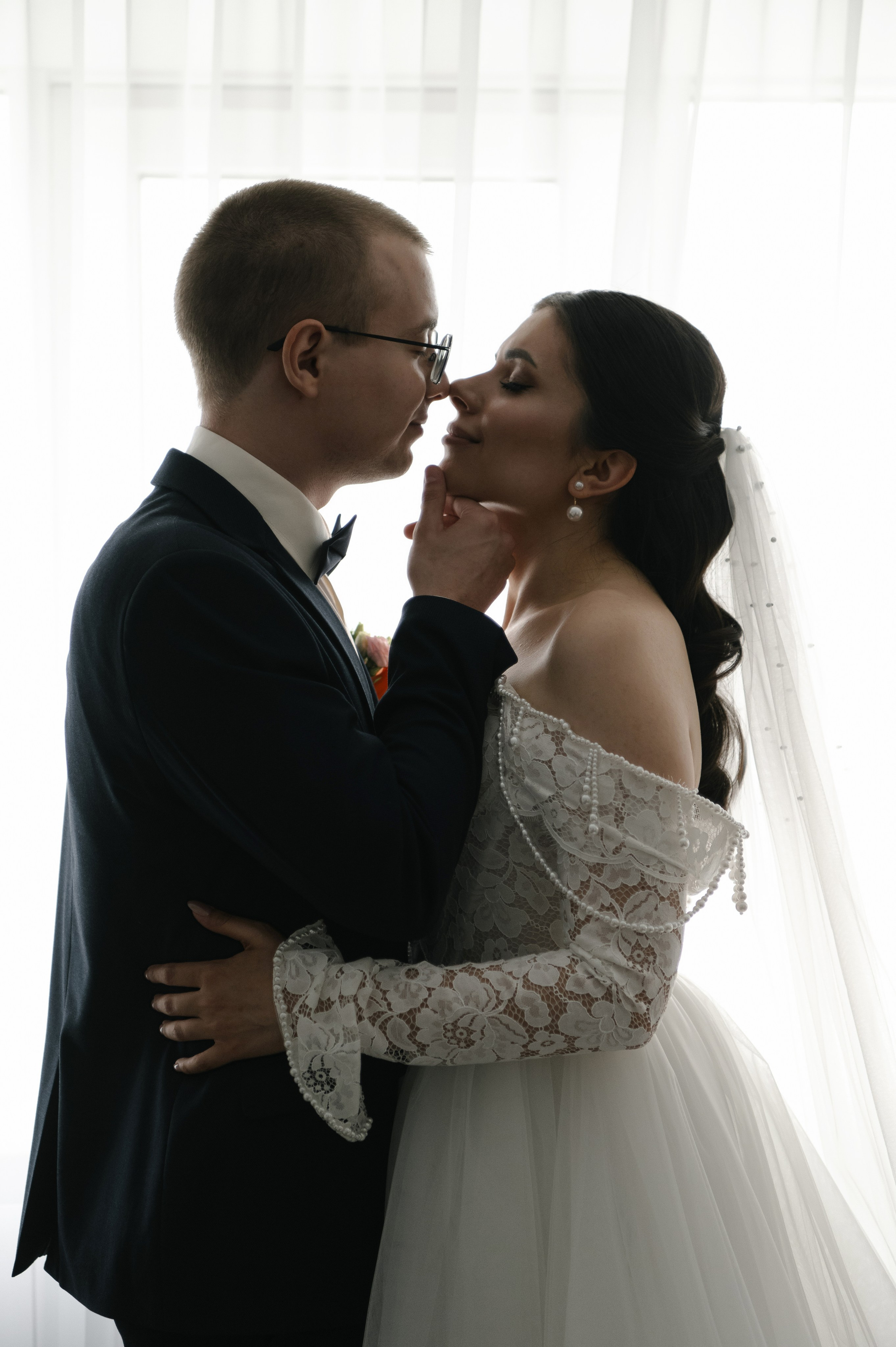 Александр и Аделина. Свадебный фотограф Белгород