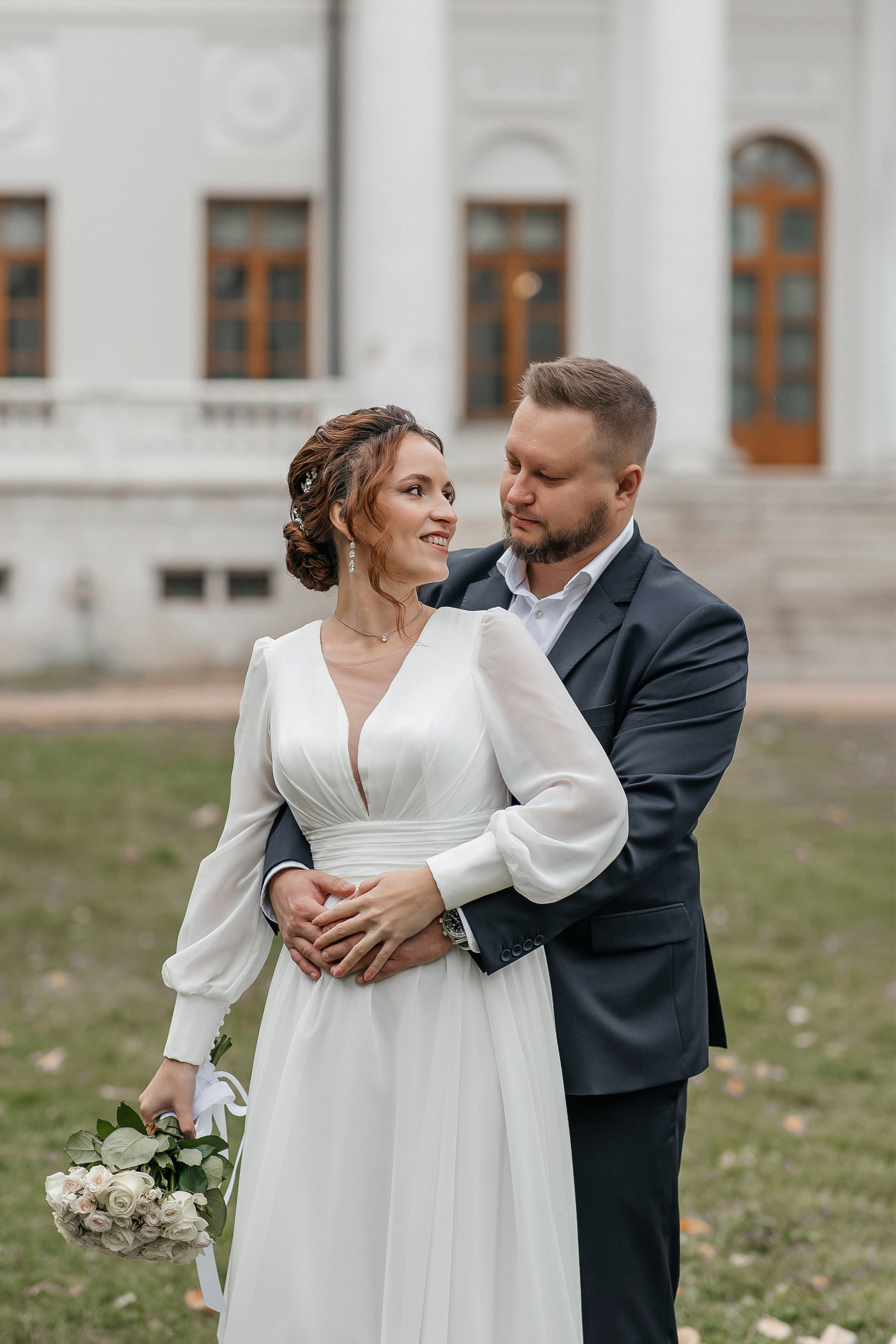 Свадебная фотосессия в Усадьбе Остафьево. Свадебный фотограф в Москве Дарья Олендарёва