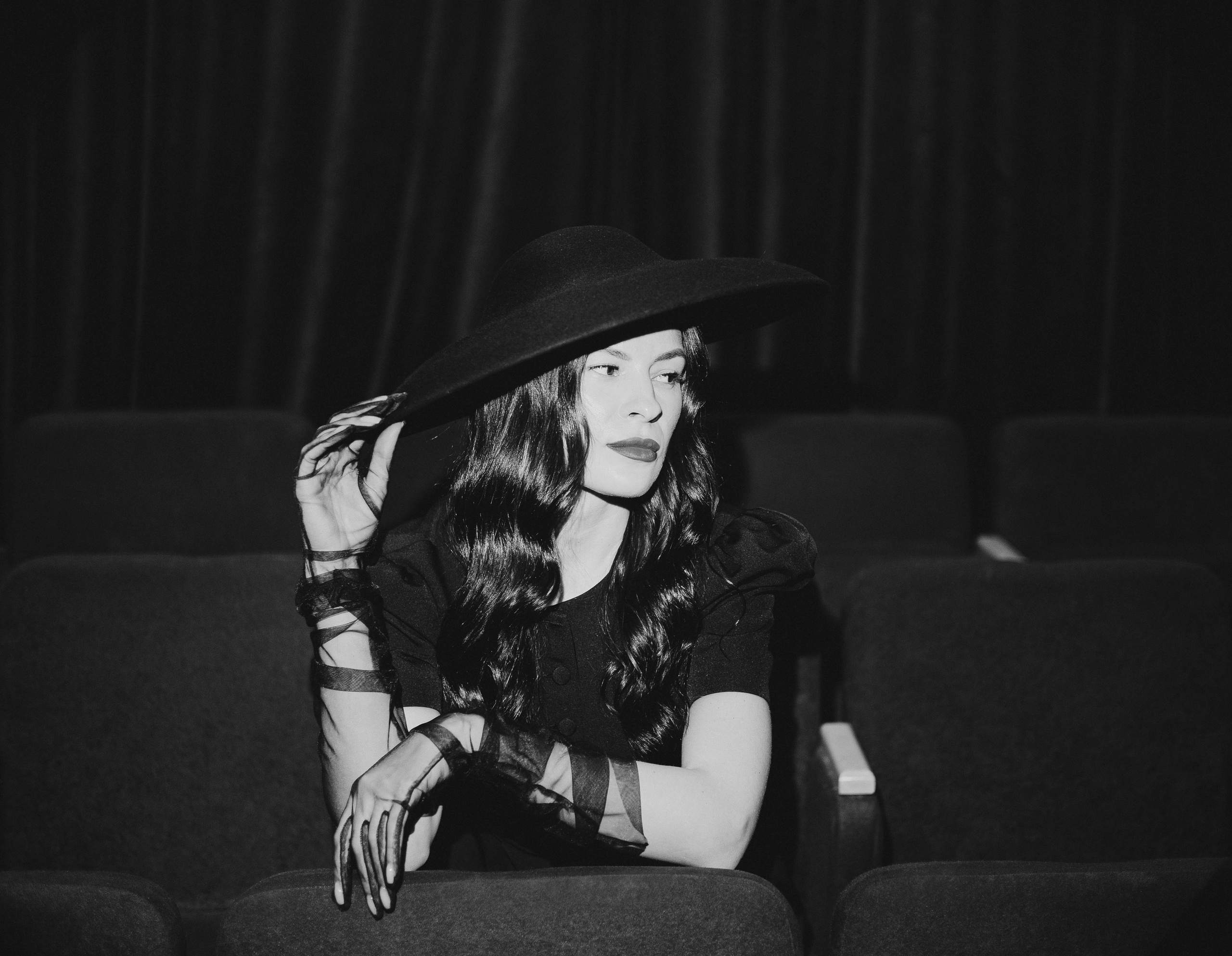 Бурлеск. Коммерческий фотограф в Москве