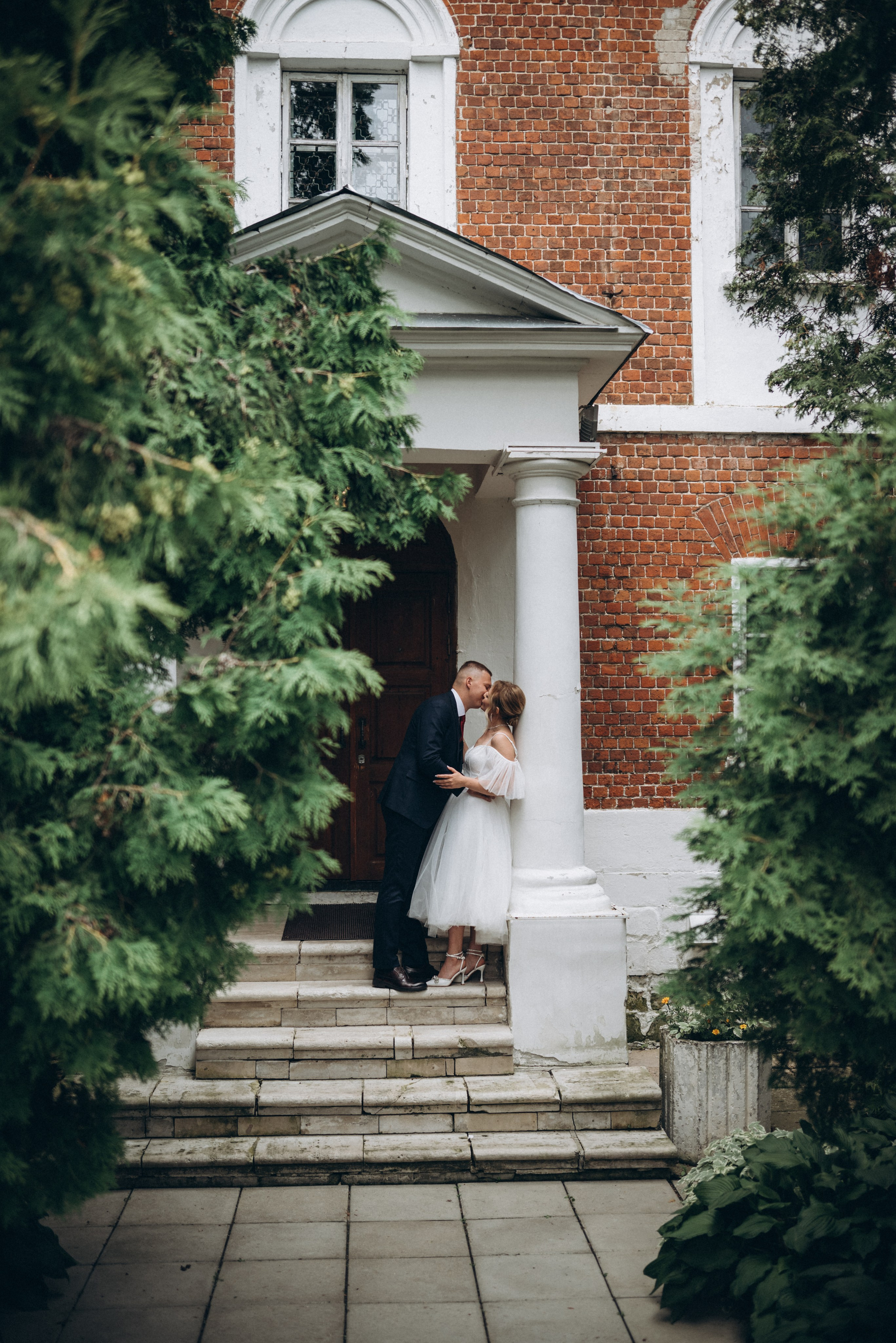 Свадебная фотосессия в Коломне. Индивидуальный, свадебный, и love-story фотограф в Москве