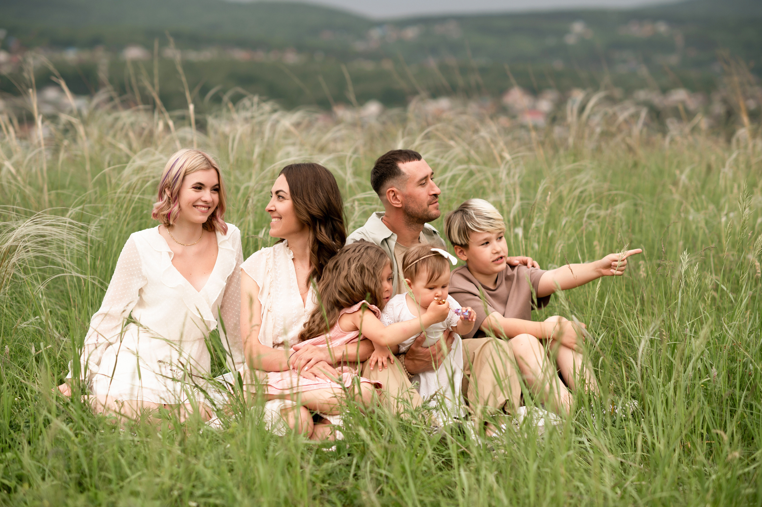 На холмах. Семейный фотограф в Красноярске Надежда Кошелева