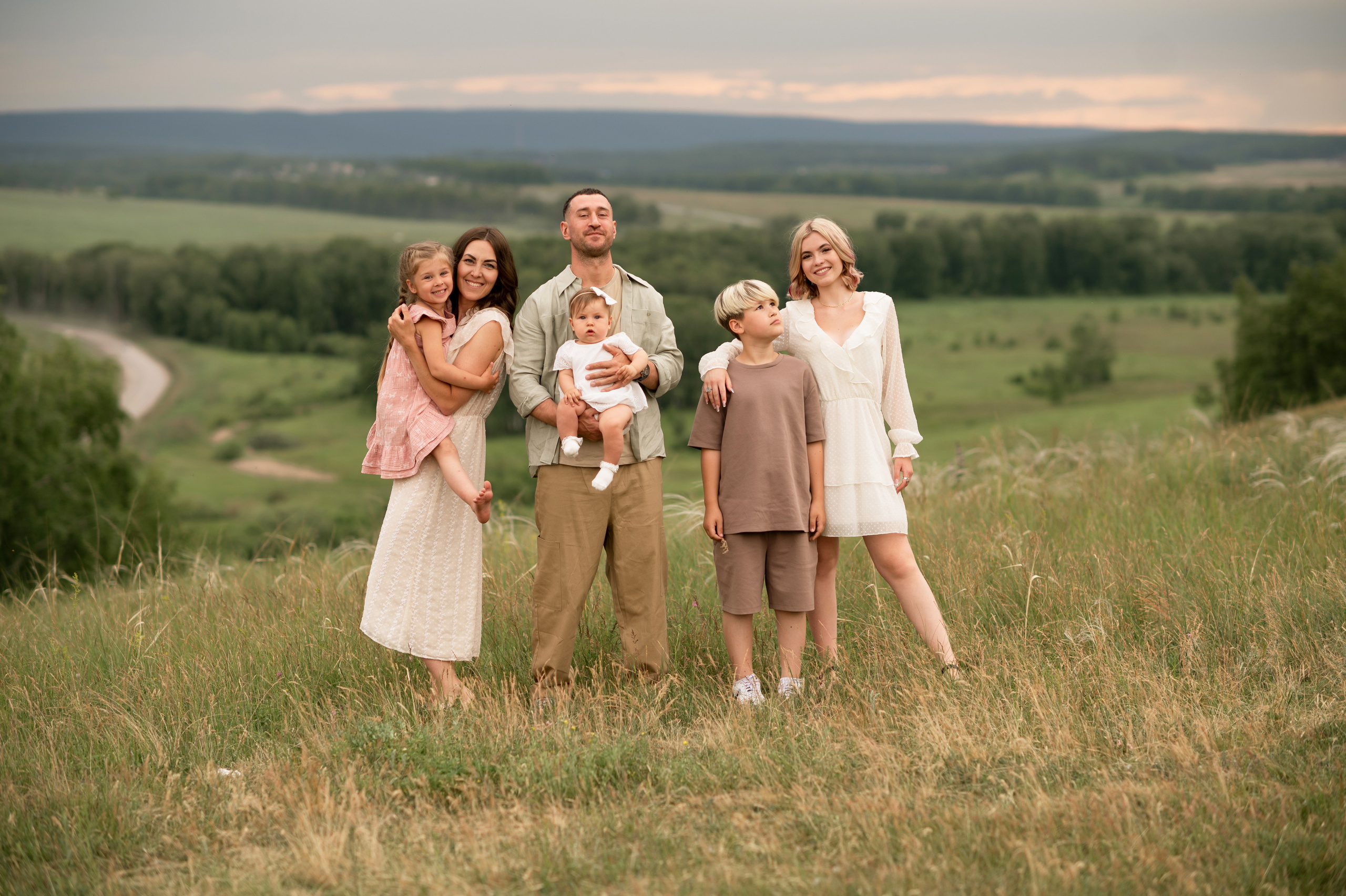 На холмах. Семейный фотограф в Красноярске Надежда Кошелева