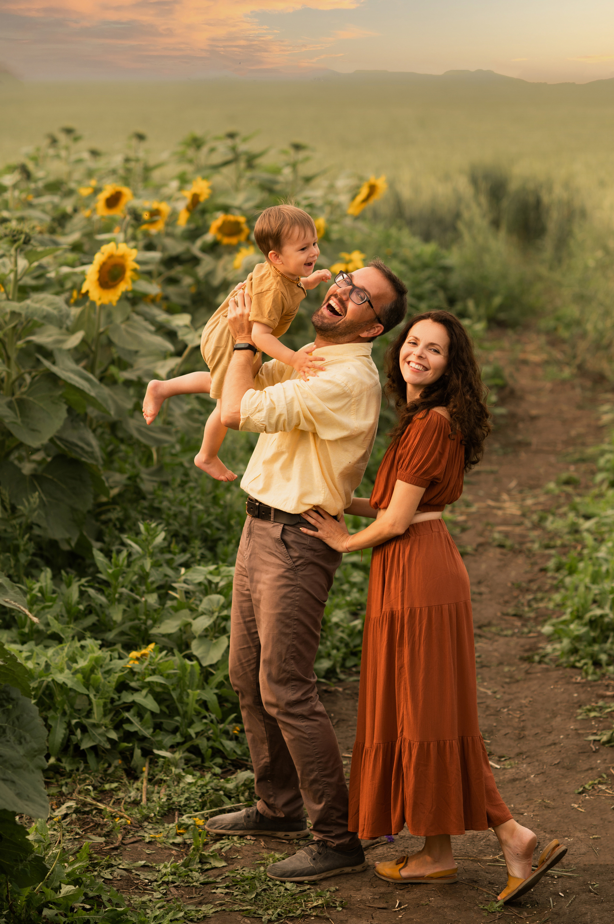 Подсолнухи. Семейный фотограф в Красноярске Надежда Кошелева