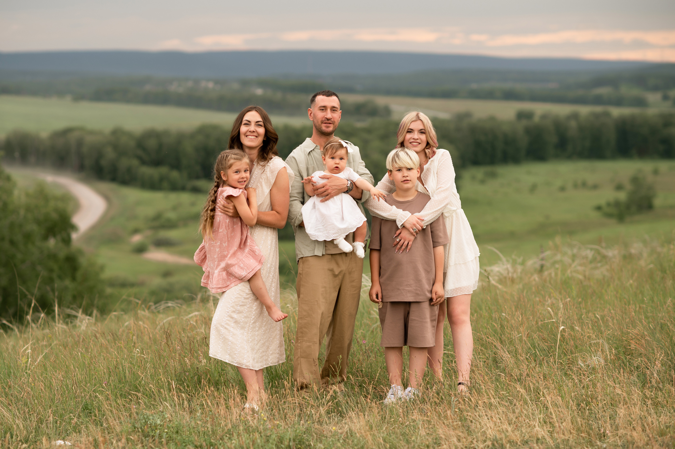 На холмах. Семейный фотограф в Красноярске Надежда Кошелева