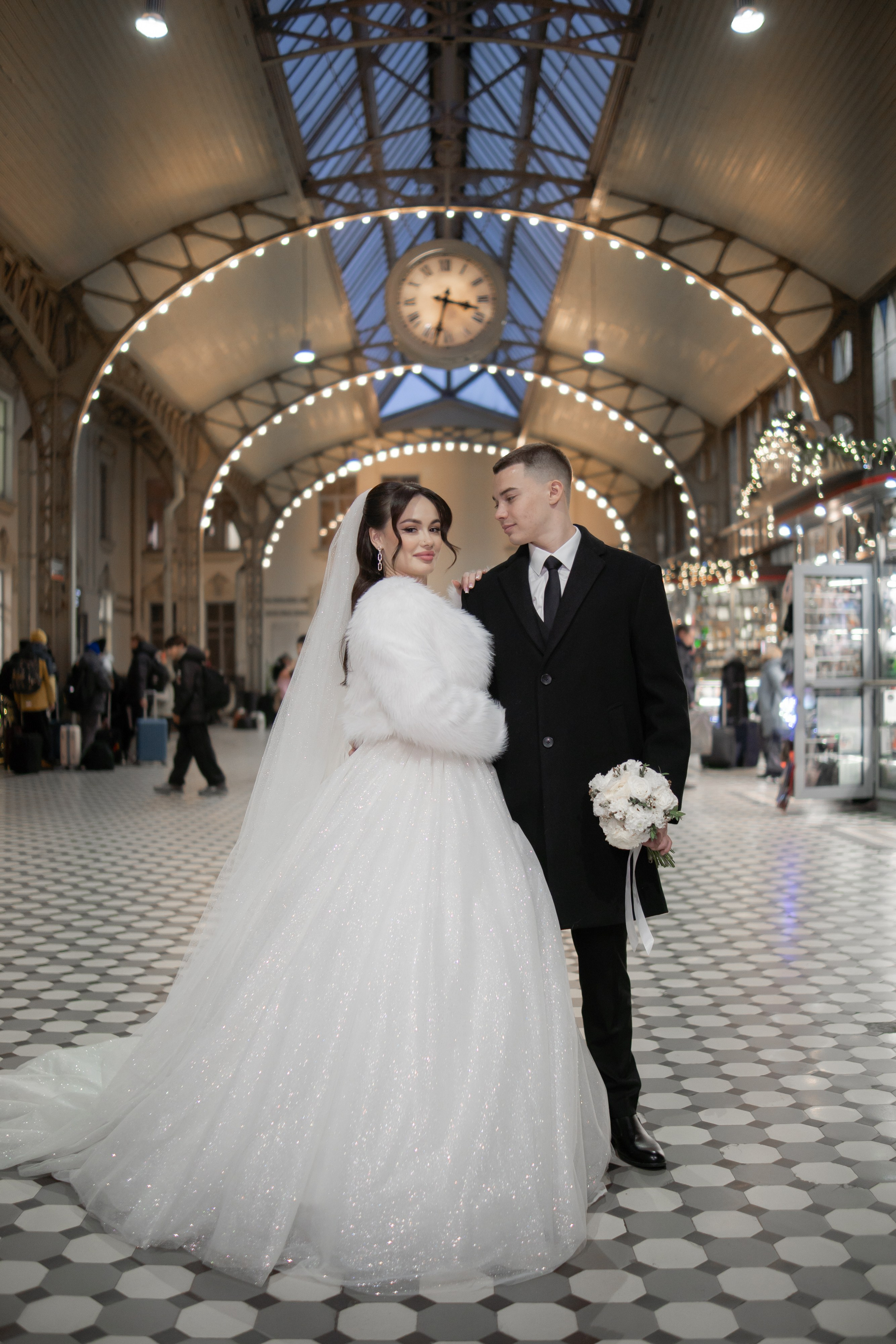 Места для фотосессии зимой в плохую погоду в Санкт-Петербурге. Свадебный фотограф Александр Невский в Санкт-Петербурге