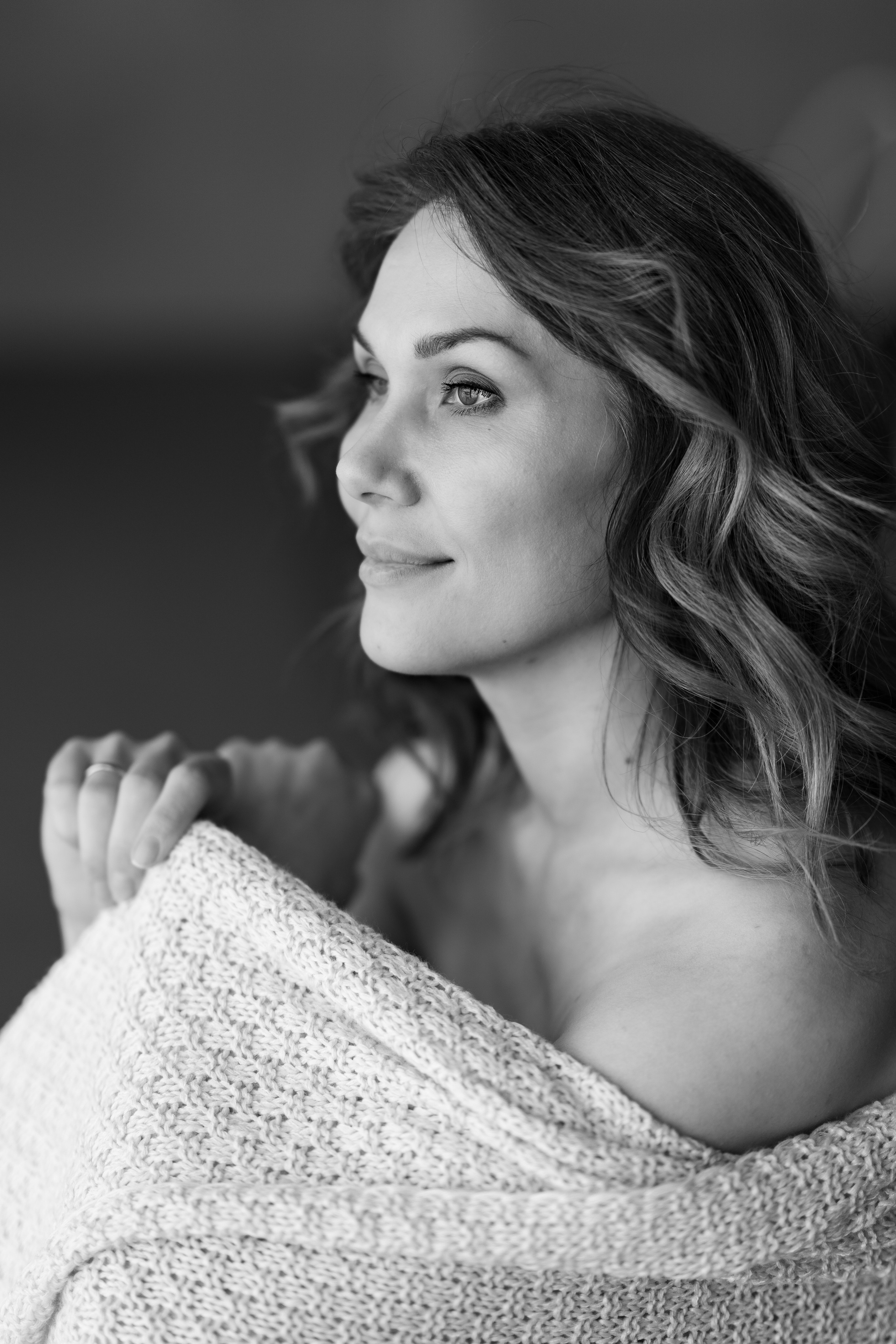 Женский портрет 35+. Женский портретный фотограф 35+ Воронеж. Добро пожаловать в магию ЧБ портрета