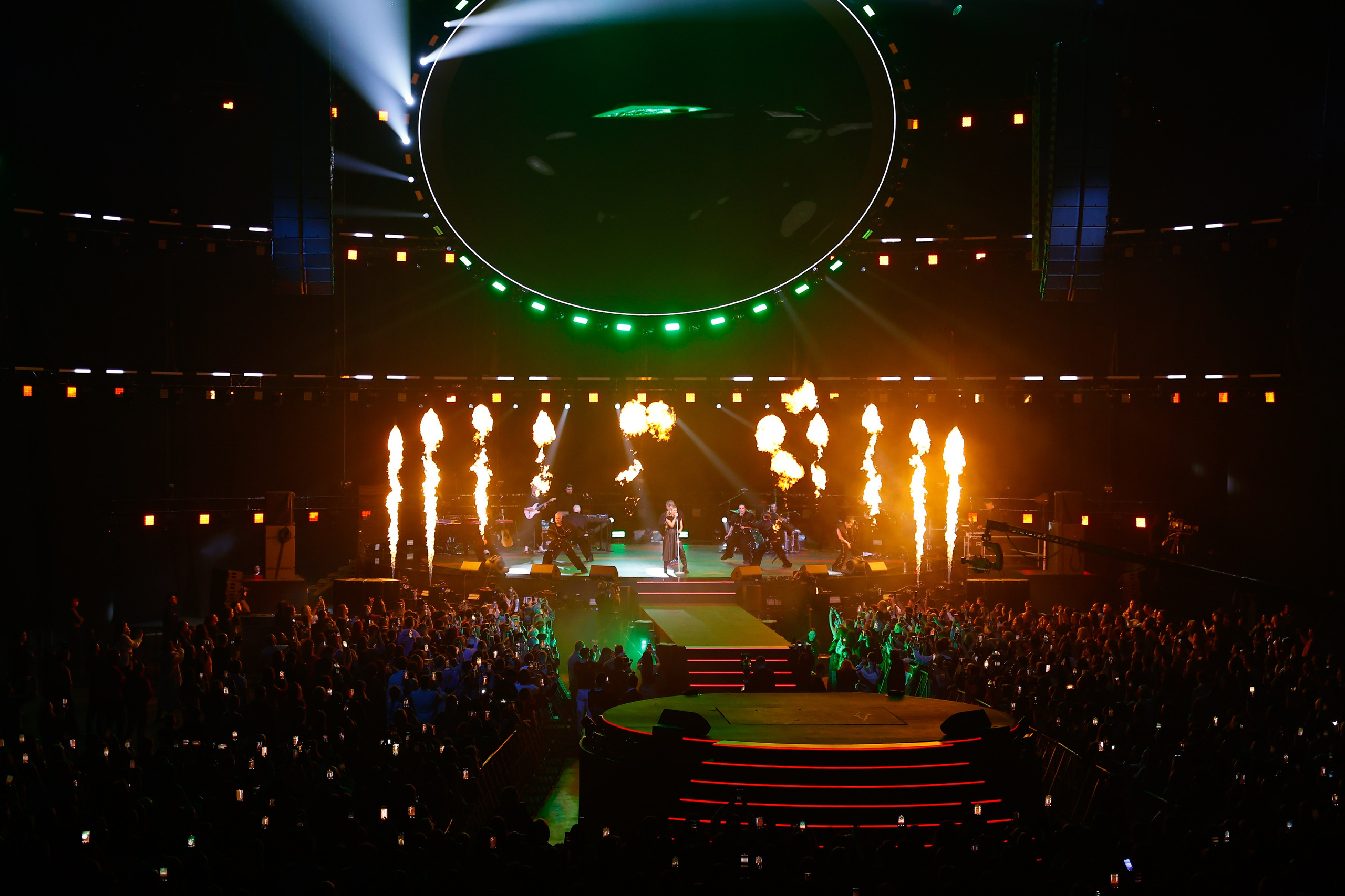 ПЕРВАЯ ЛЕДИ @LIVE ARENA