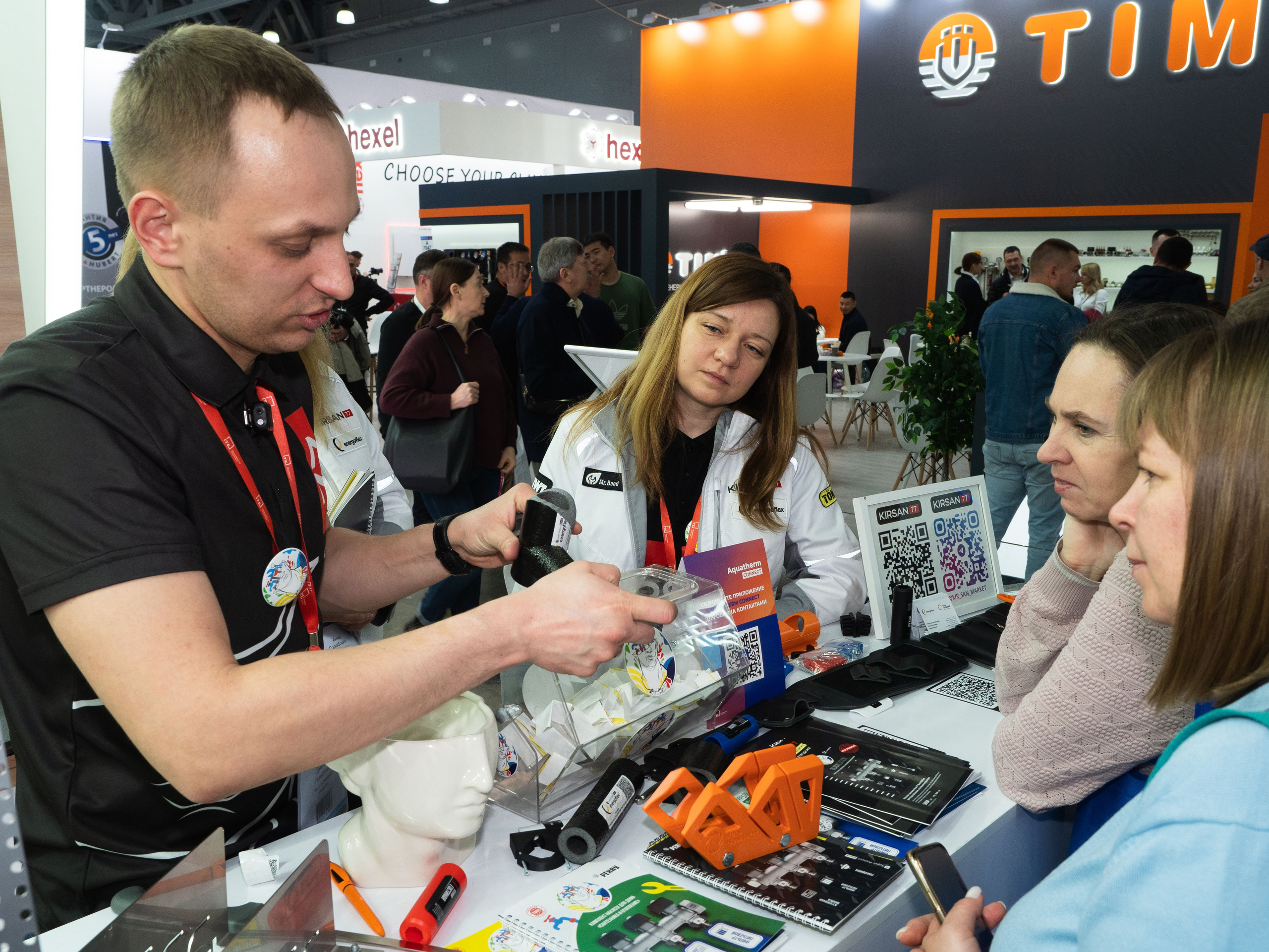 Rols Isomarket: выставка Aquatherm. Портретный и Репортажный фотограф в Москве