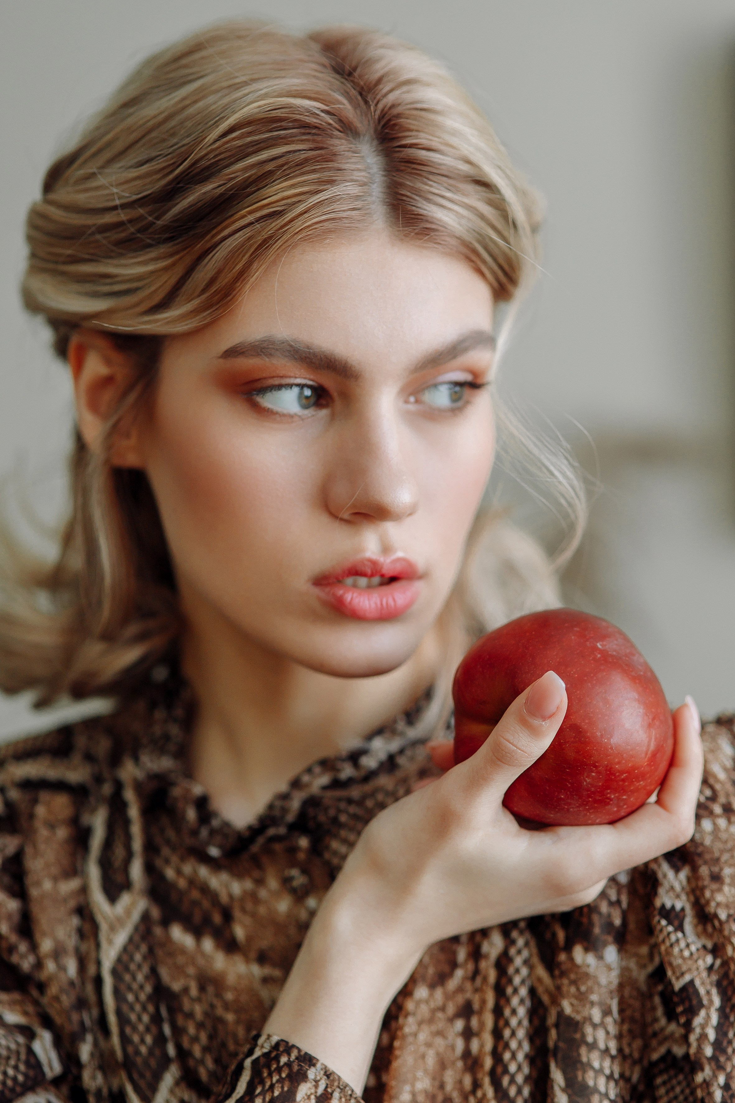 Портретная фотосессия Насти. Свадебный фотограф Москва