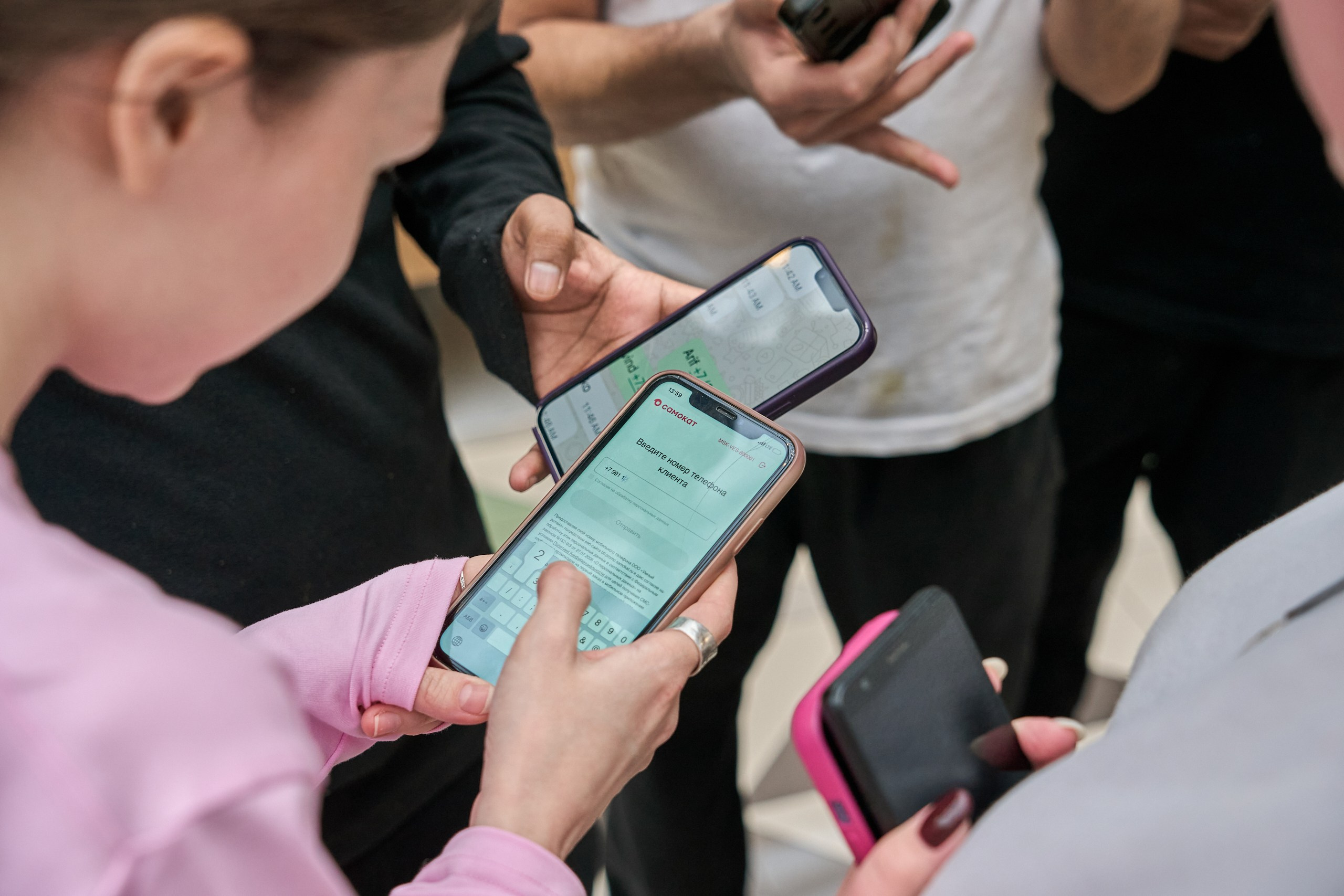 8 марта, Самокат. Контент-фотограф в Москве Тима Забабурин