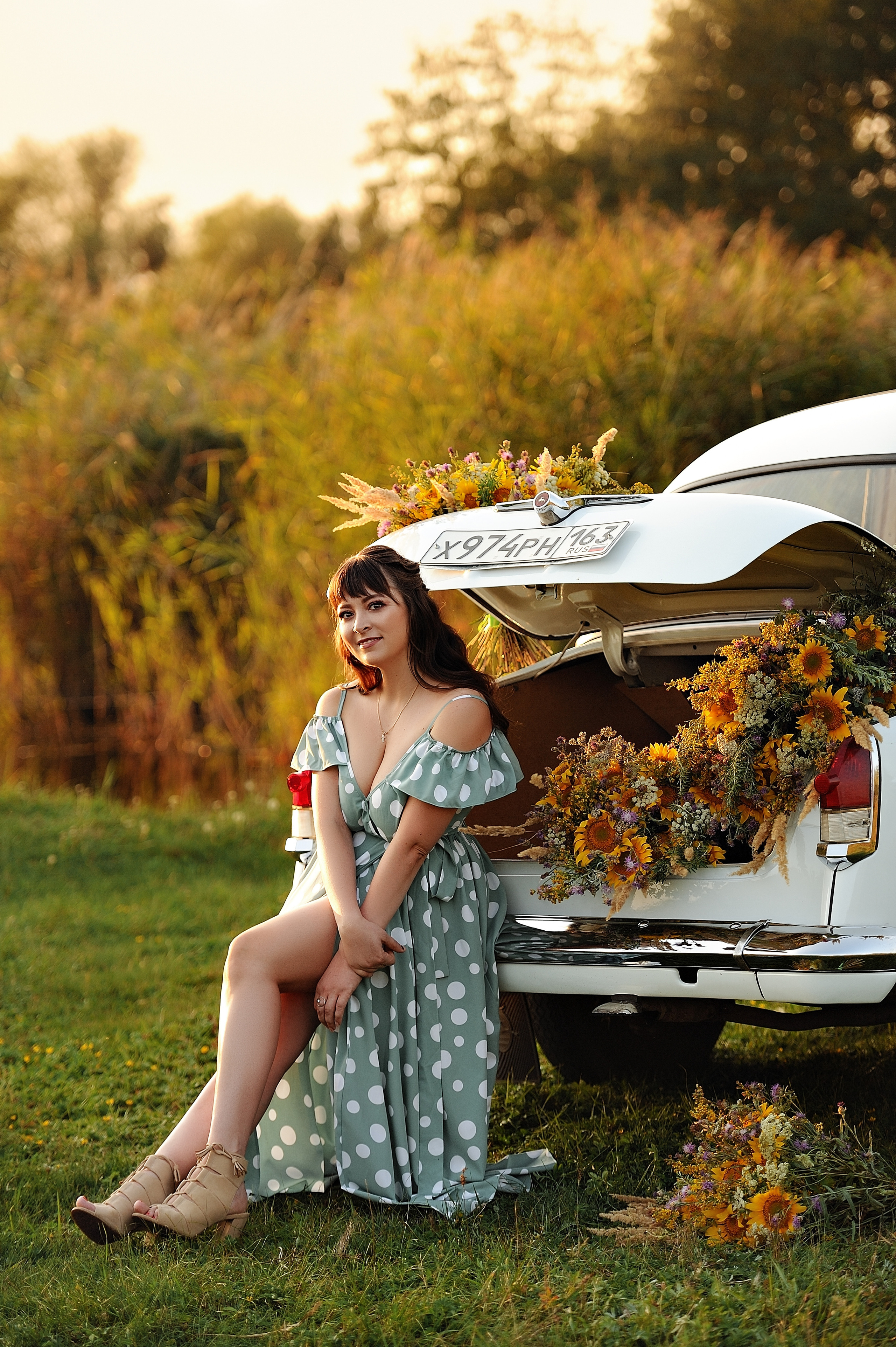 Наталья. (фотосессия с ретро машиной). Свадебный и семейный фотограф в Самаре Головань Наталья