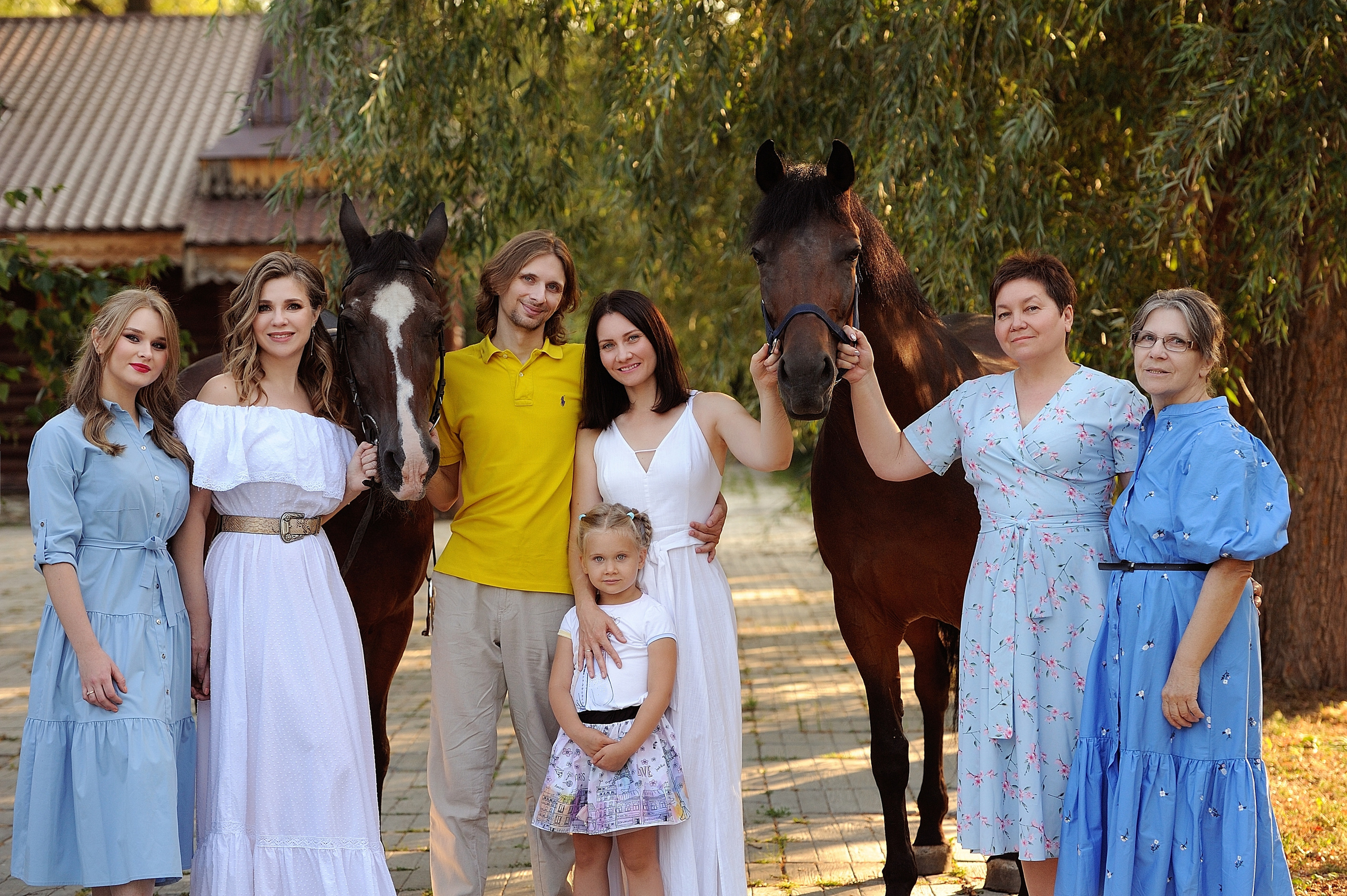 Семейная фотосессия с лошадьми. Свадебный и семейный фотограф в Самаре Головань Наталья