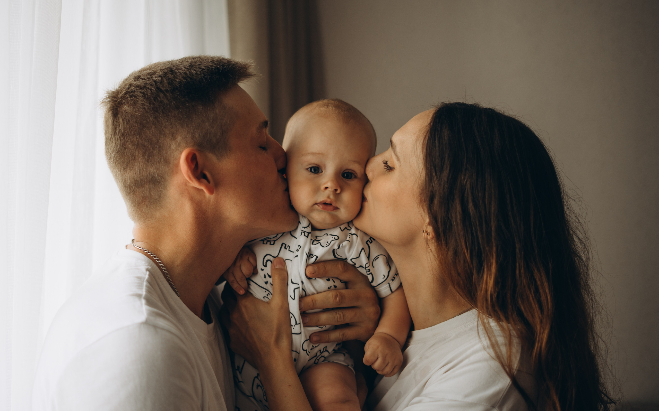 С малышами. Фотограф Алина Кузнецова