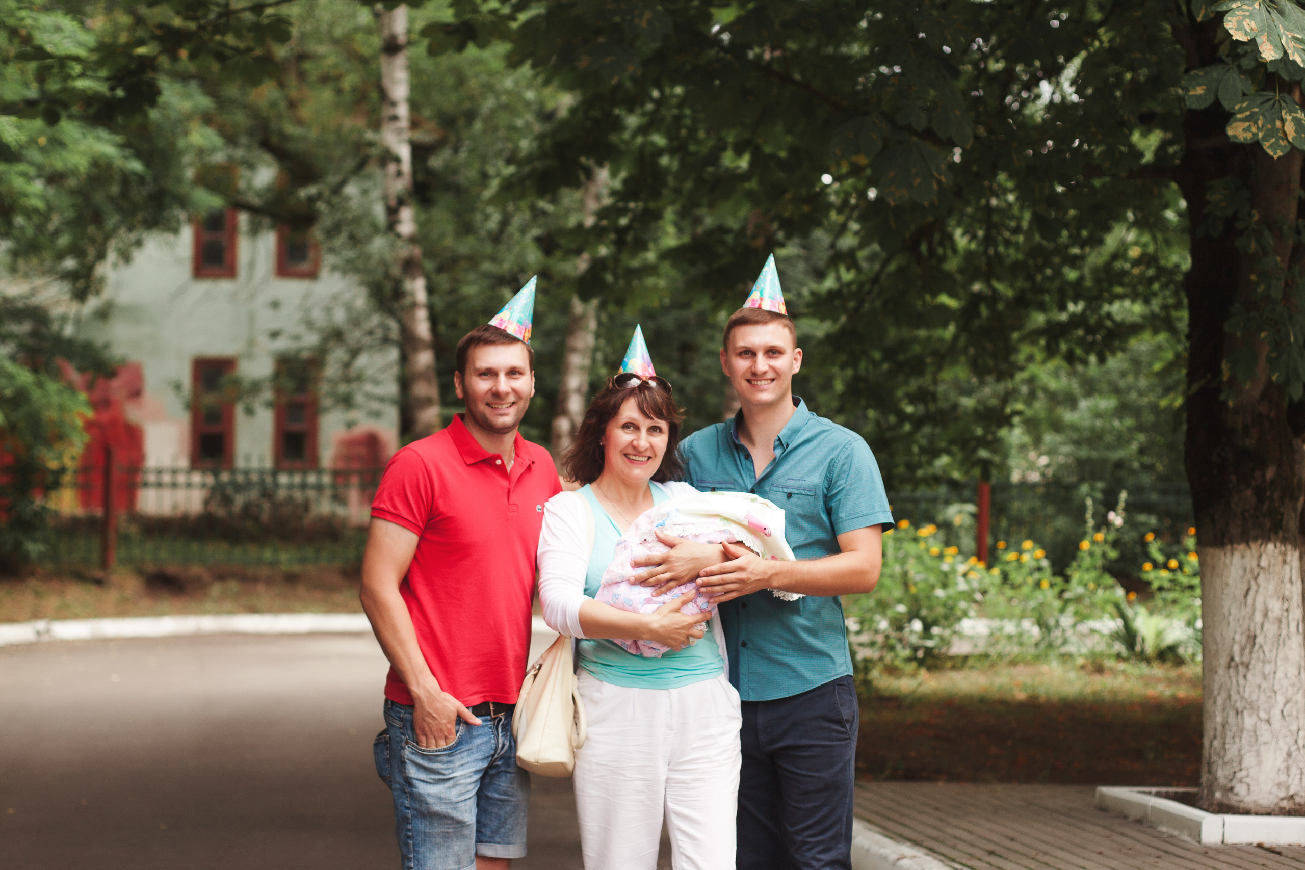 бабушка и дедушка на выписки