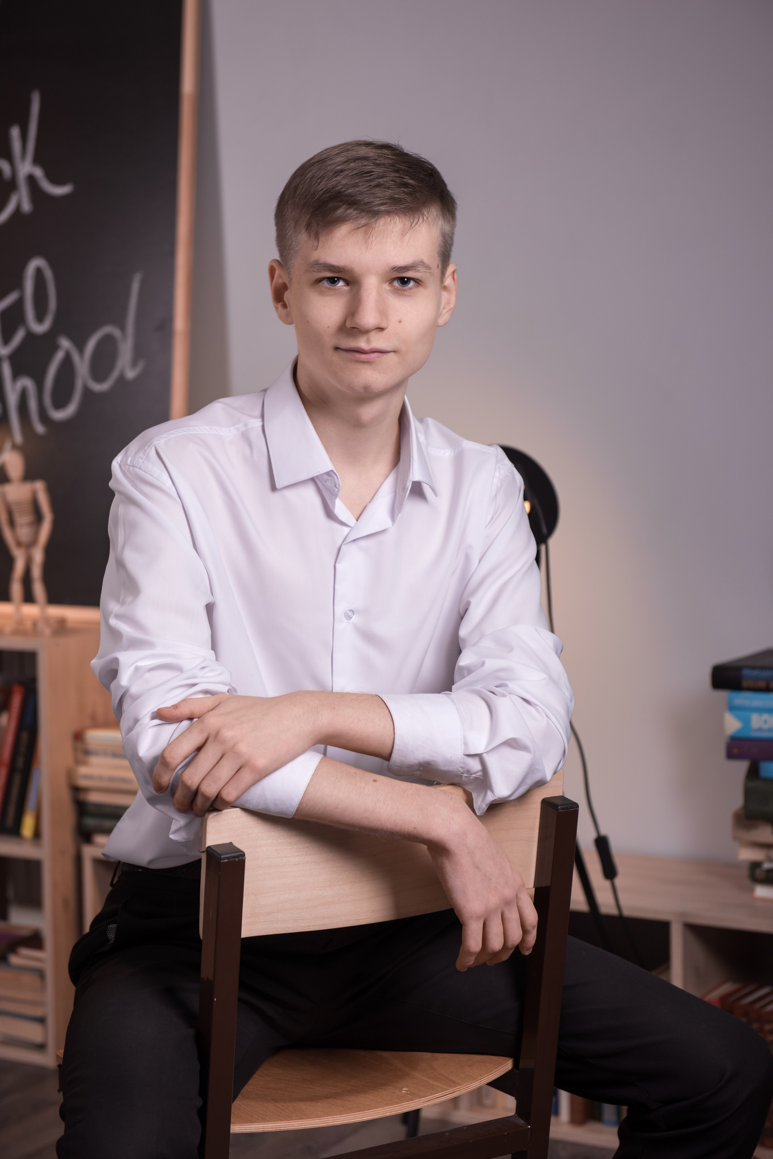 9-11 класс портреты. Фотограф Саратов Юлия Петрова