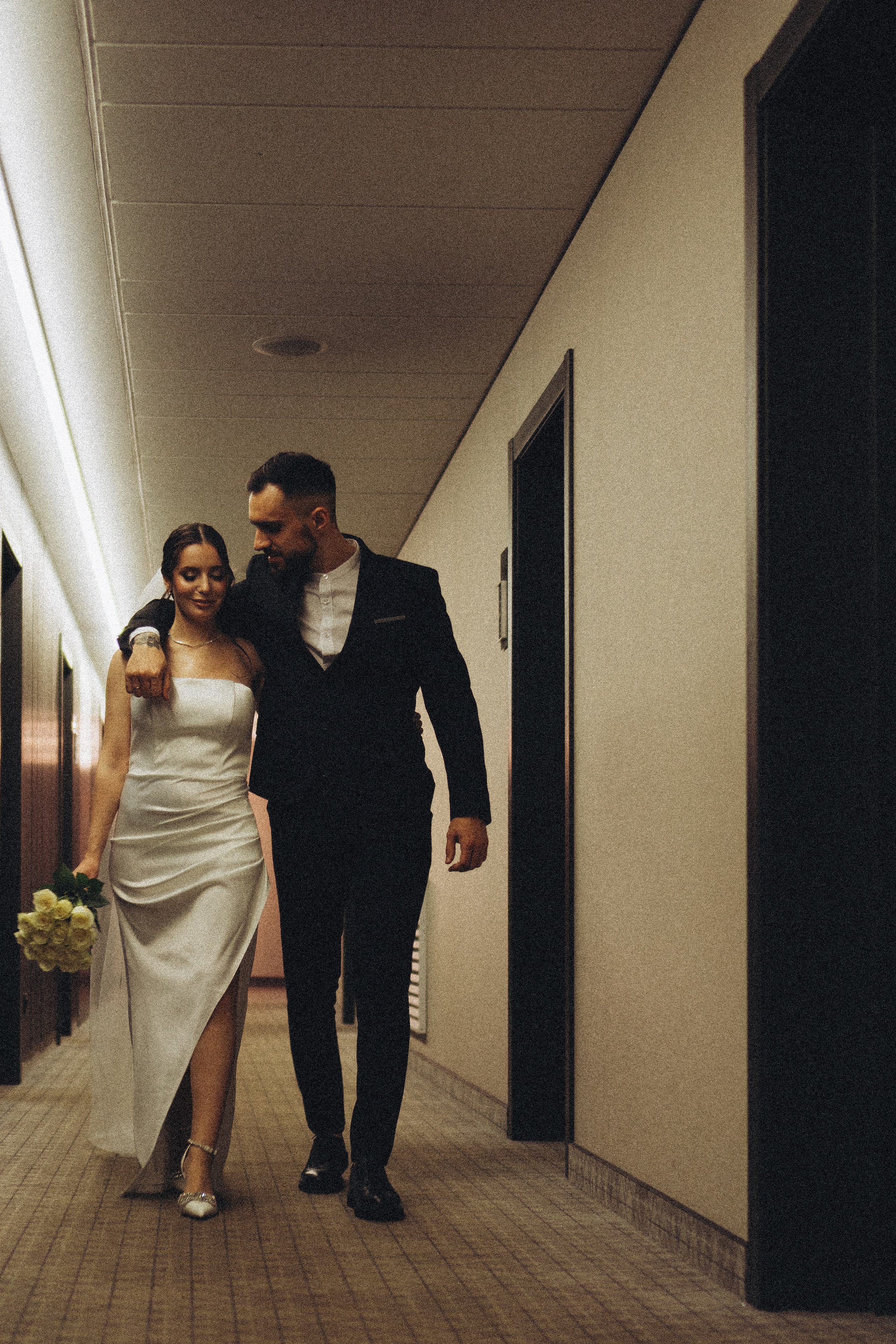 СВАДЕБНАЯ СЬЕМКА СБОРОВ ЖЕНИХА И НЕВЕСТЫ В ОТЕЛЕ И ТАКЖЕ ФОТОСЕССИИЯ В ОТЕЛЕЕ МЕГАПОЛИС БРЯНСК. Профессиональный фотограф, Санкт-Петербург — Виктория Богомолова