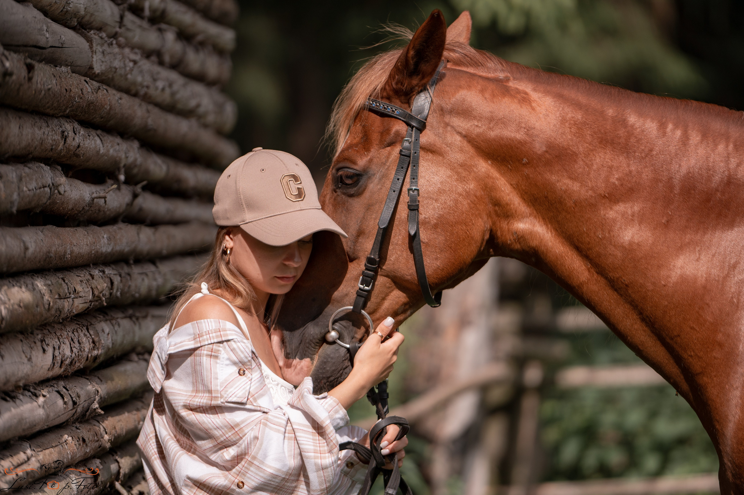 Фотосессия «Без ретуши». Конный и фотограф с животными в Твери Топталова Люся