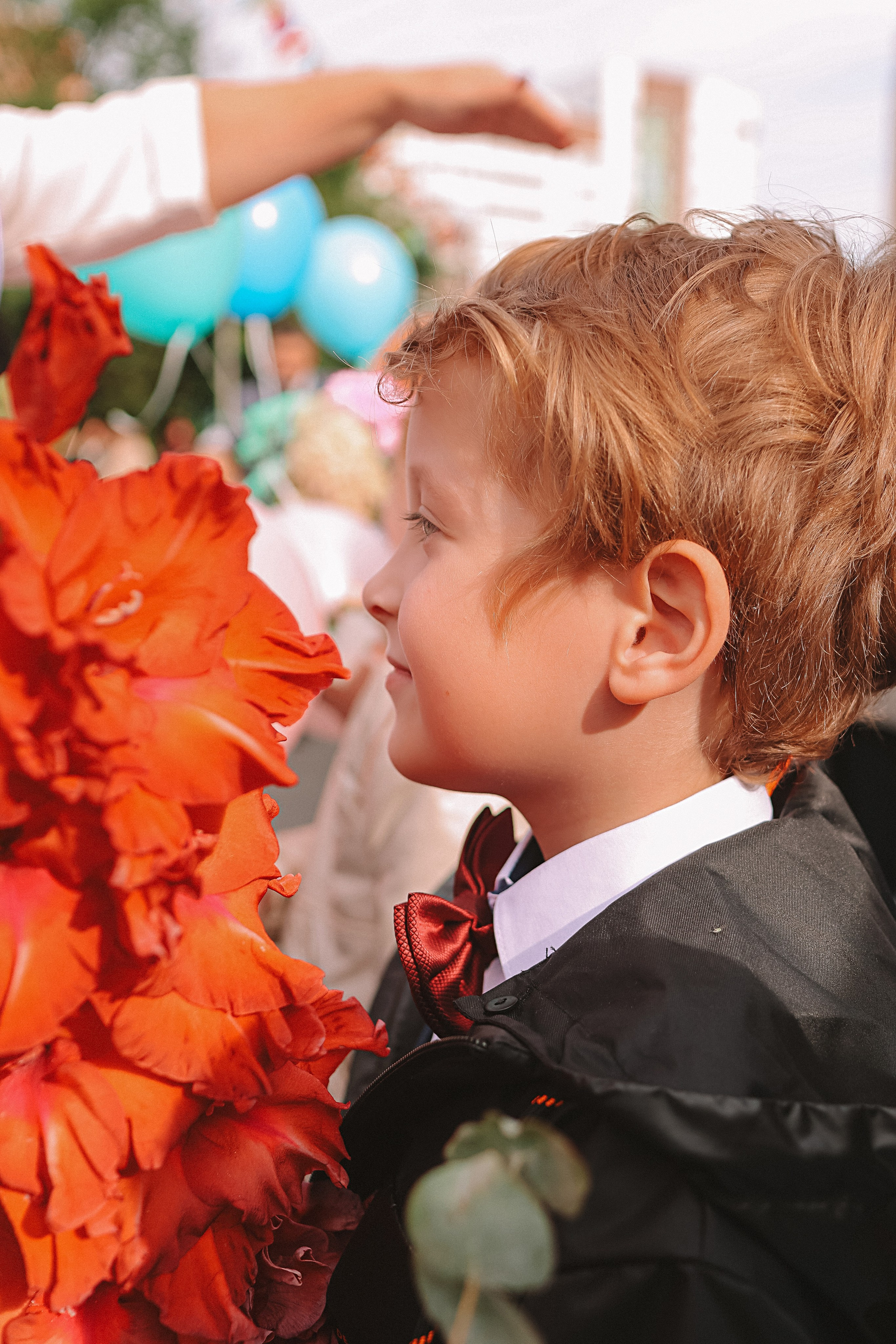 1 сентября линейка+кл час+портреты. Семейный фотограф Тюмень, фотограф на роды Салмина Мария