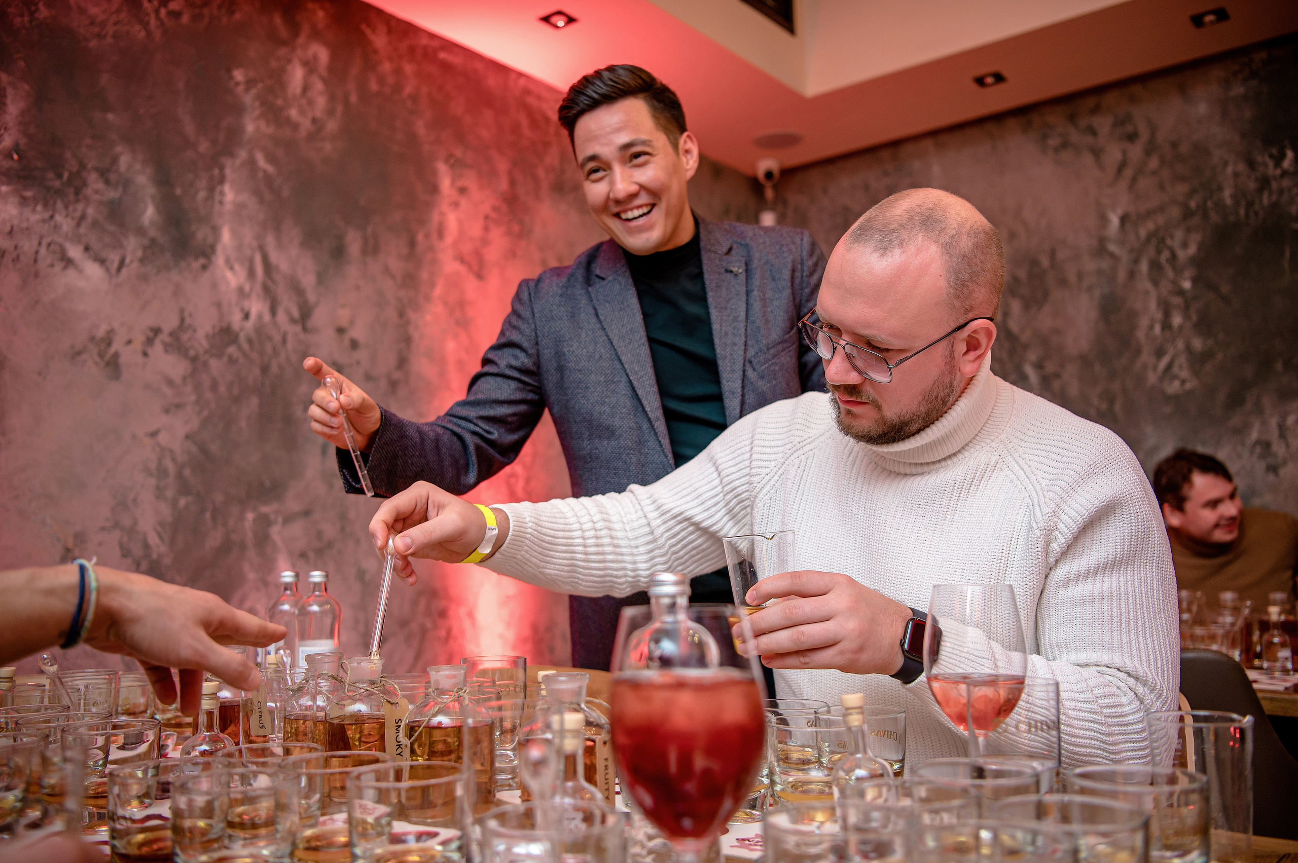 Brand Events. Елена Северина фотограф, Алматы: репортаж (спорт, концерты, конференции), предметная и фуд-съёмка, портреты, каталоги, фэшн, ретушь