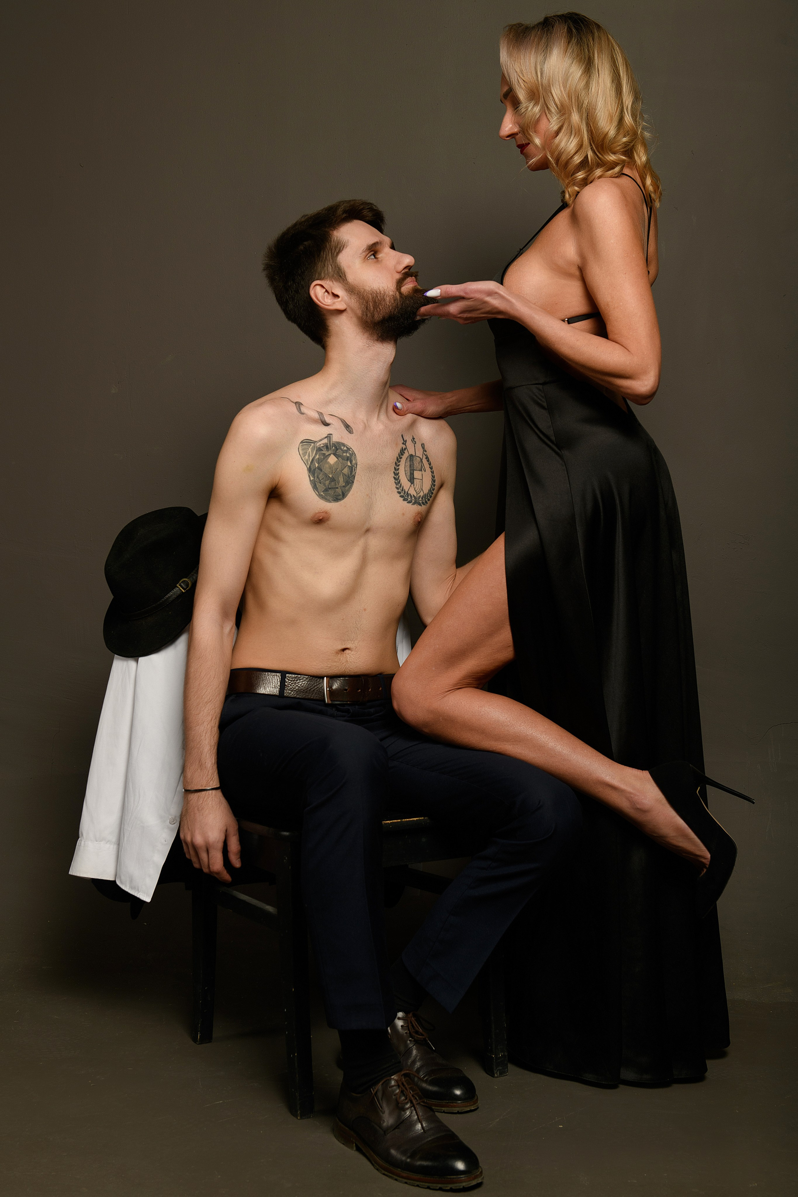 «Русский Декаданс». Илья, Оксана. 18+. Организация и проведение фотосъемок в Санкт-Петербурге. Фотограф Смирягин Илья