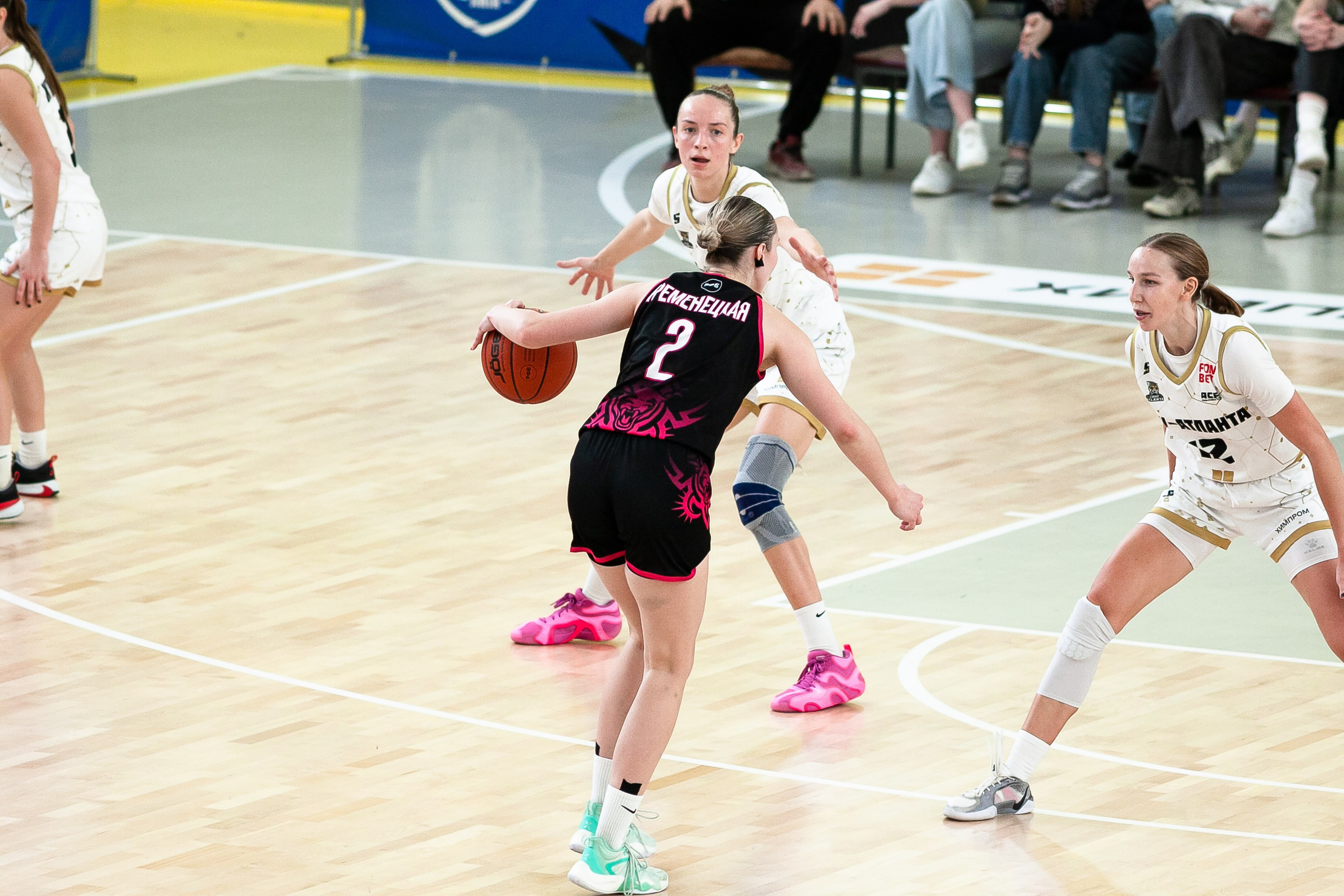 Патшалах университечэ. Фотография