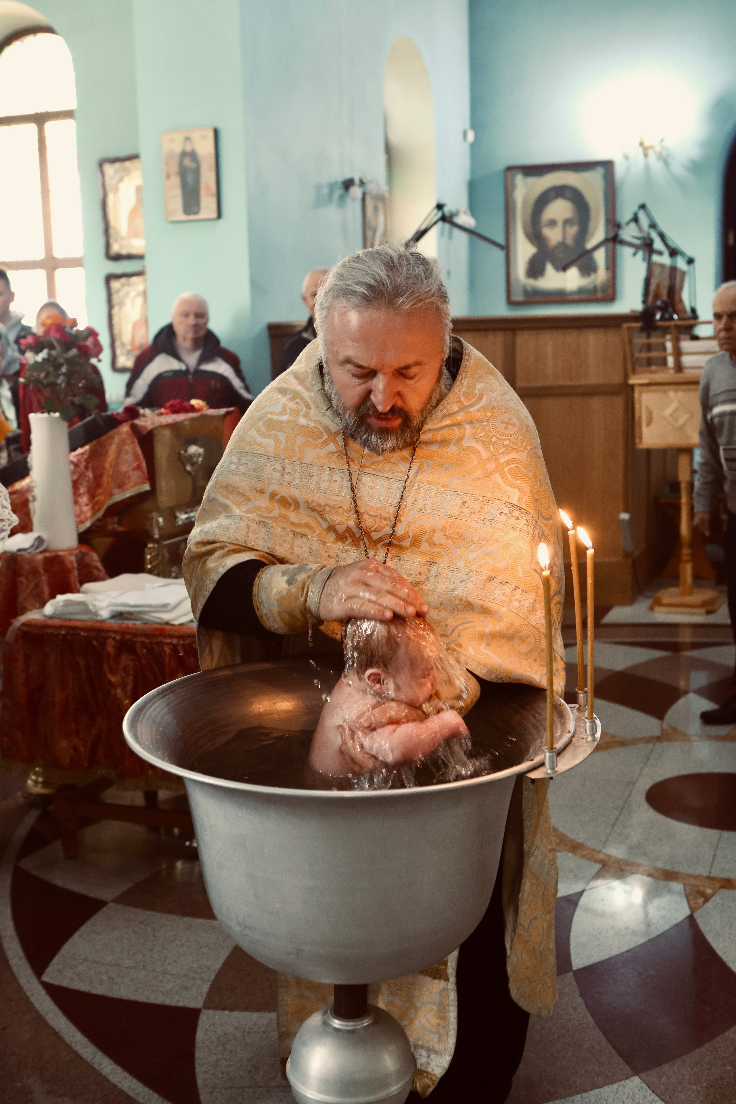 Яна и Максим —крещение Михаила. Фотограф в Курске Смирнов Евгений