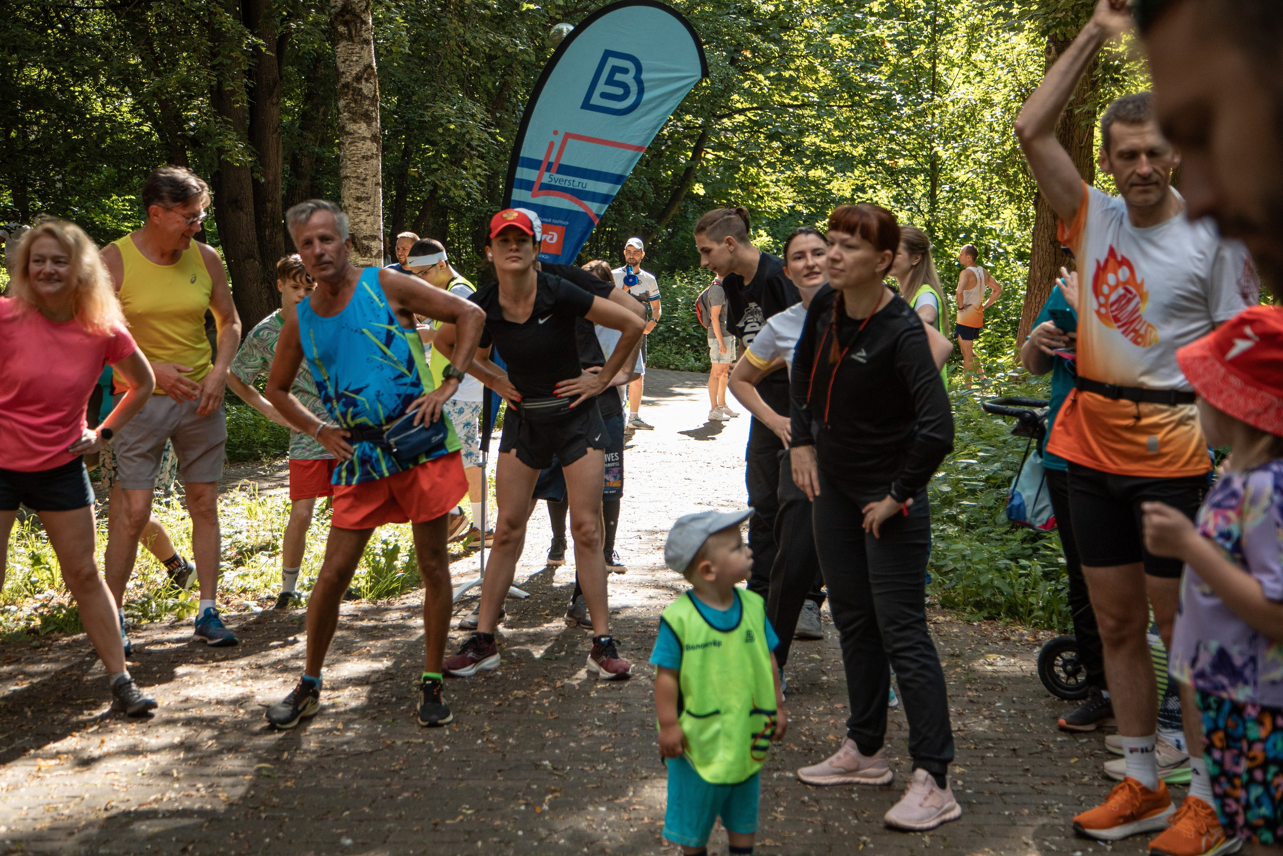 109 забег 5 вёрст Северное Тушино, 22.06.24. Фотограф Сергей Ловкий