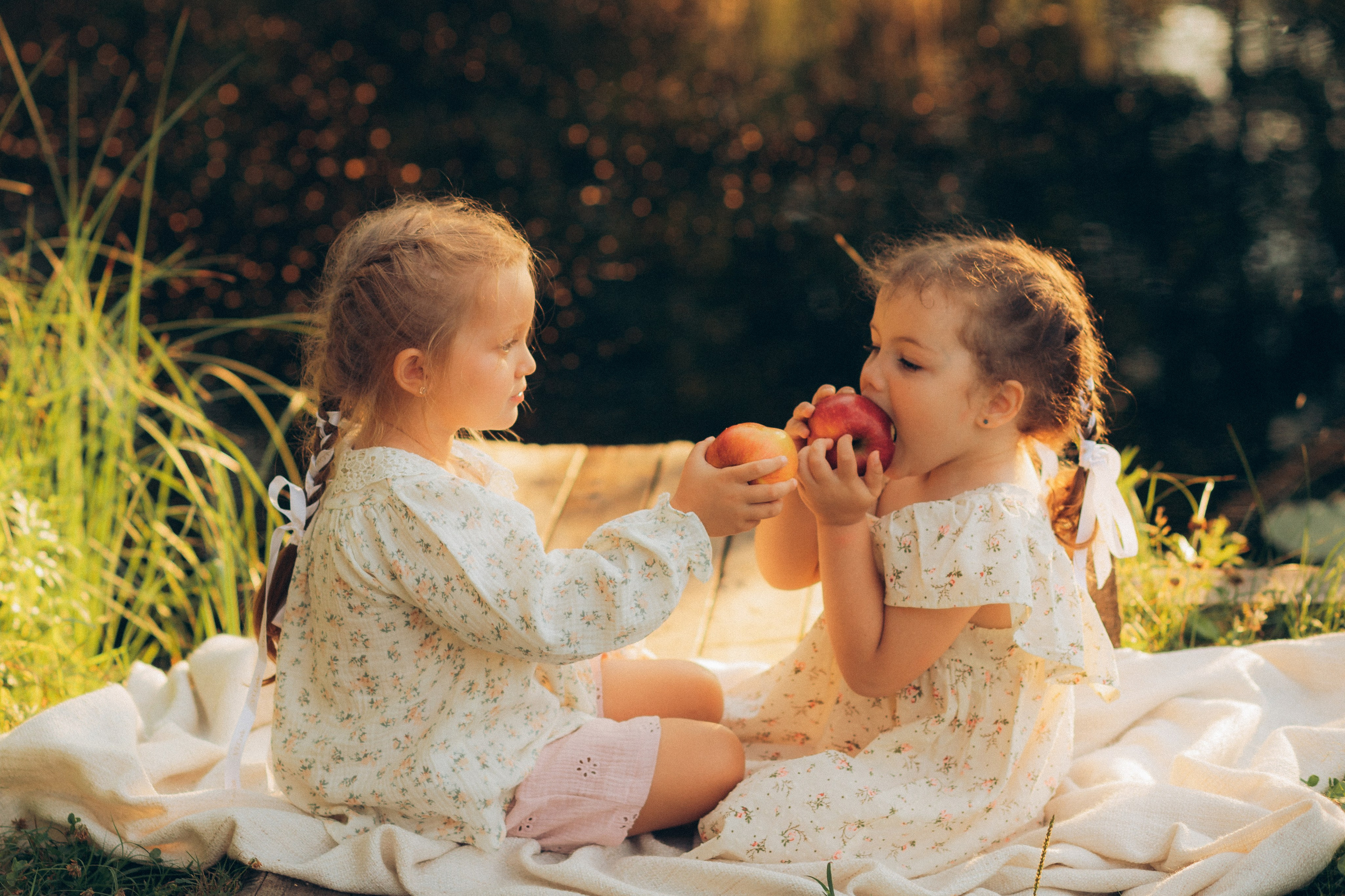 ТЕОНА, ЕВА И ЯБЛОКИ. Женский и семейный фотограф Елена Петрова